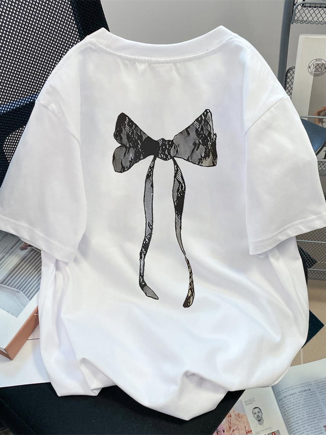 Outzidr Chest Print Graphic T-shirt