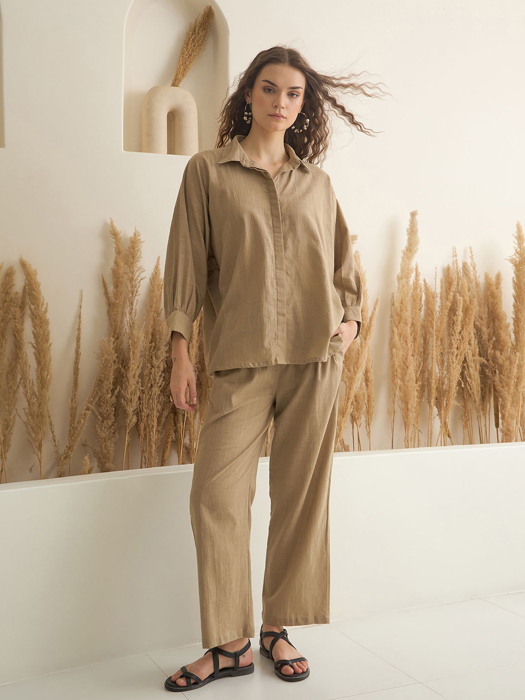 SANSKRUTIHOMES Women Beige Color Shirt Collar Solid Pure Cotton Co-Ords Set