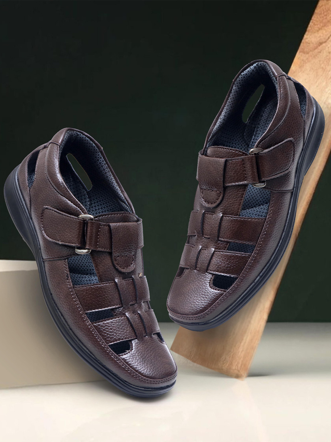 HEELS COUNTY Men Ethnic Leather Fisherman Sandals