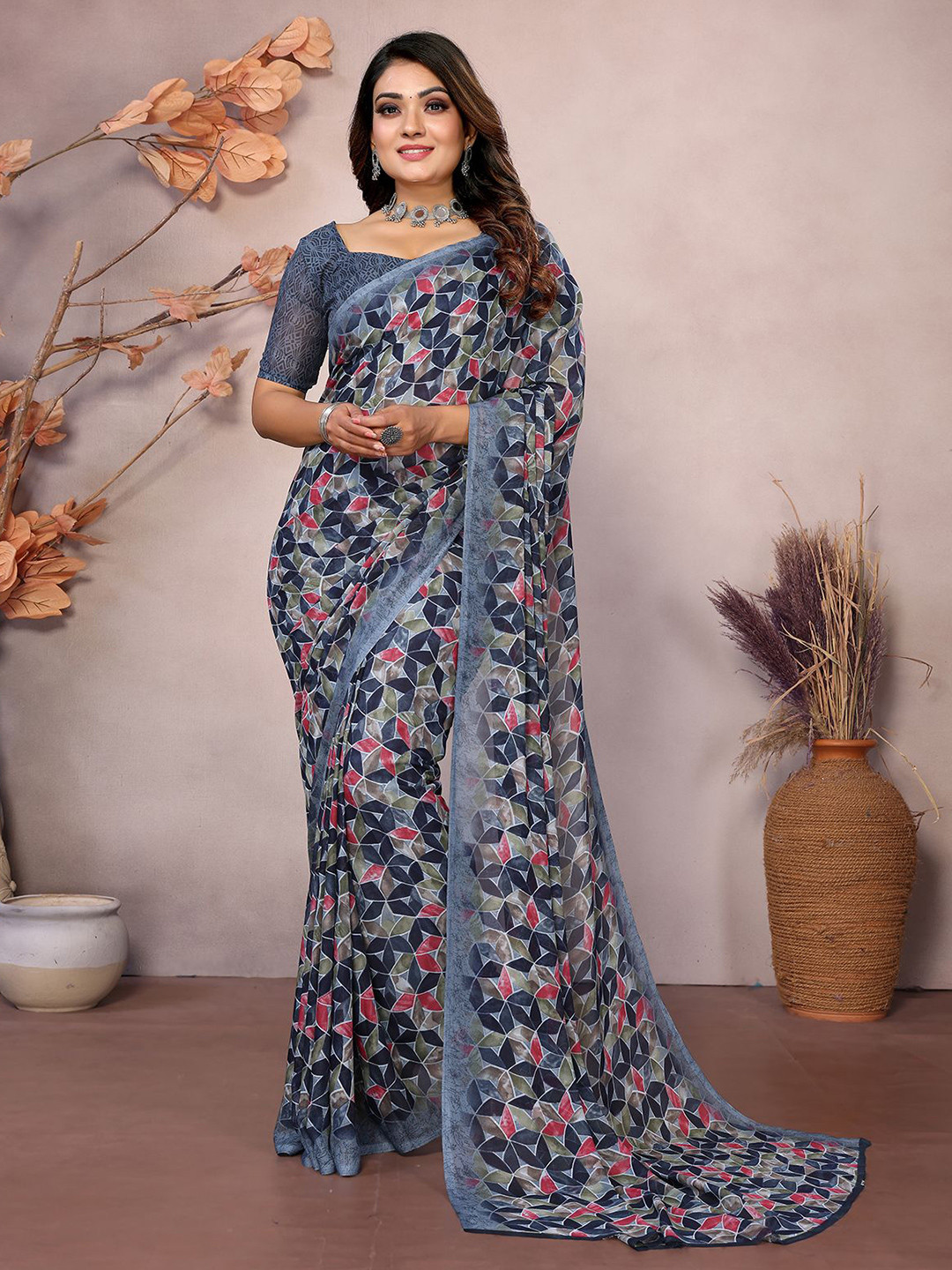 Moda Rapido Geometric Printed Saree