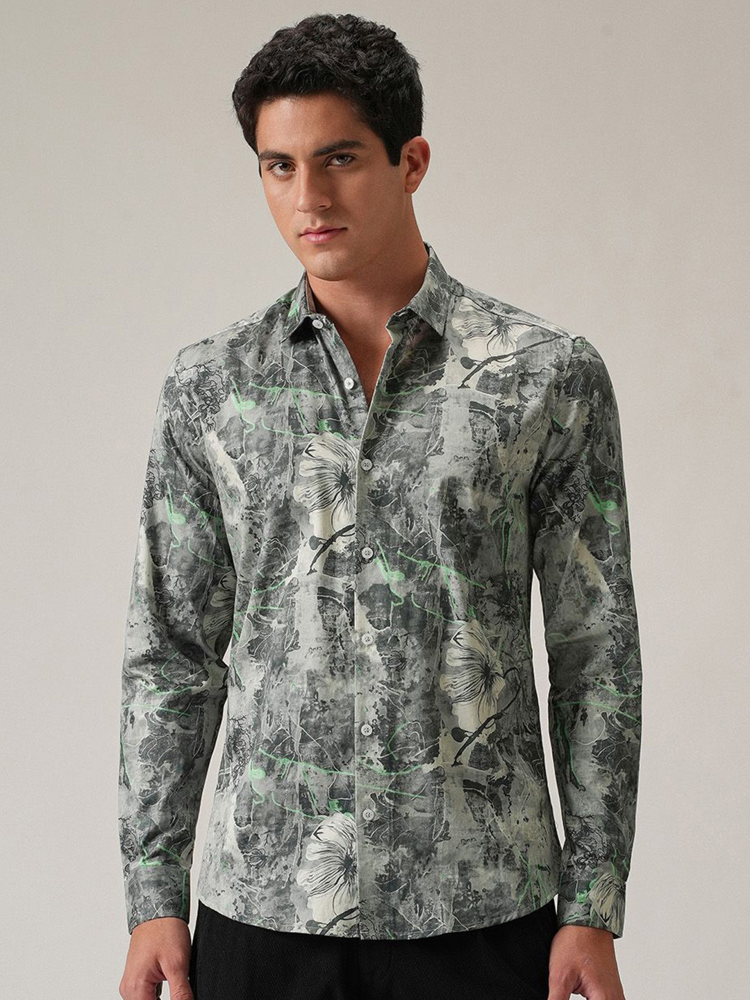 Banana Club Artistic Floral Printed Classic Slim Fit Printed Casual Shirt