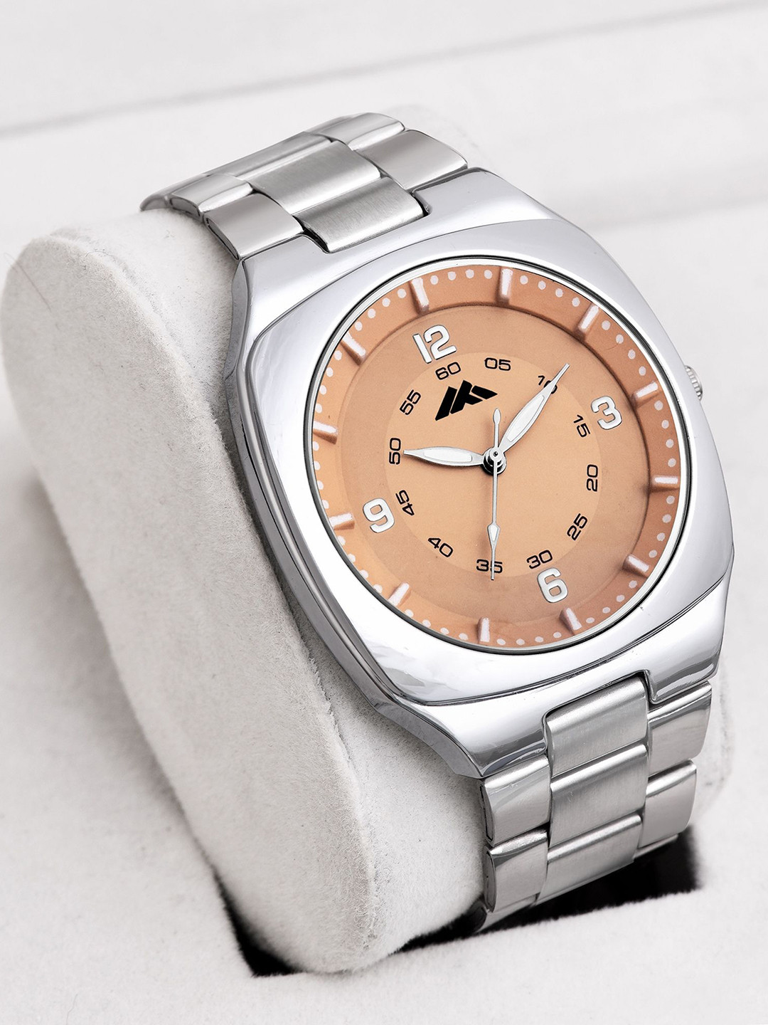 ON TIME OCTUS Men Brass Dial & Stainless Steel Bracelet Style Straps Analogue Watch MT-417