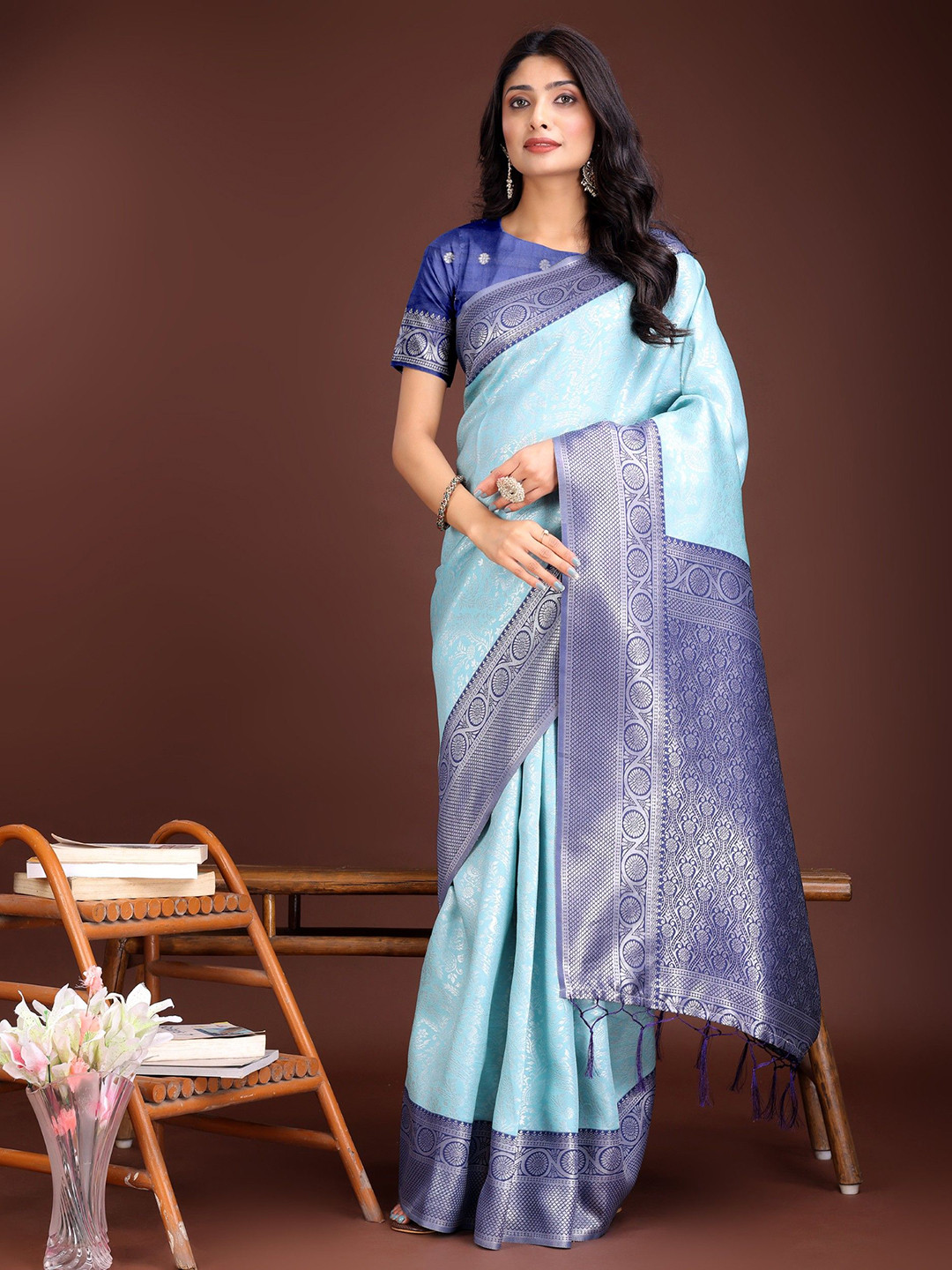 Panzora Women Woven Design Zari Border Silk Saree