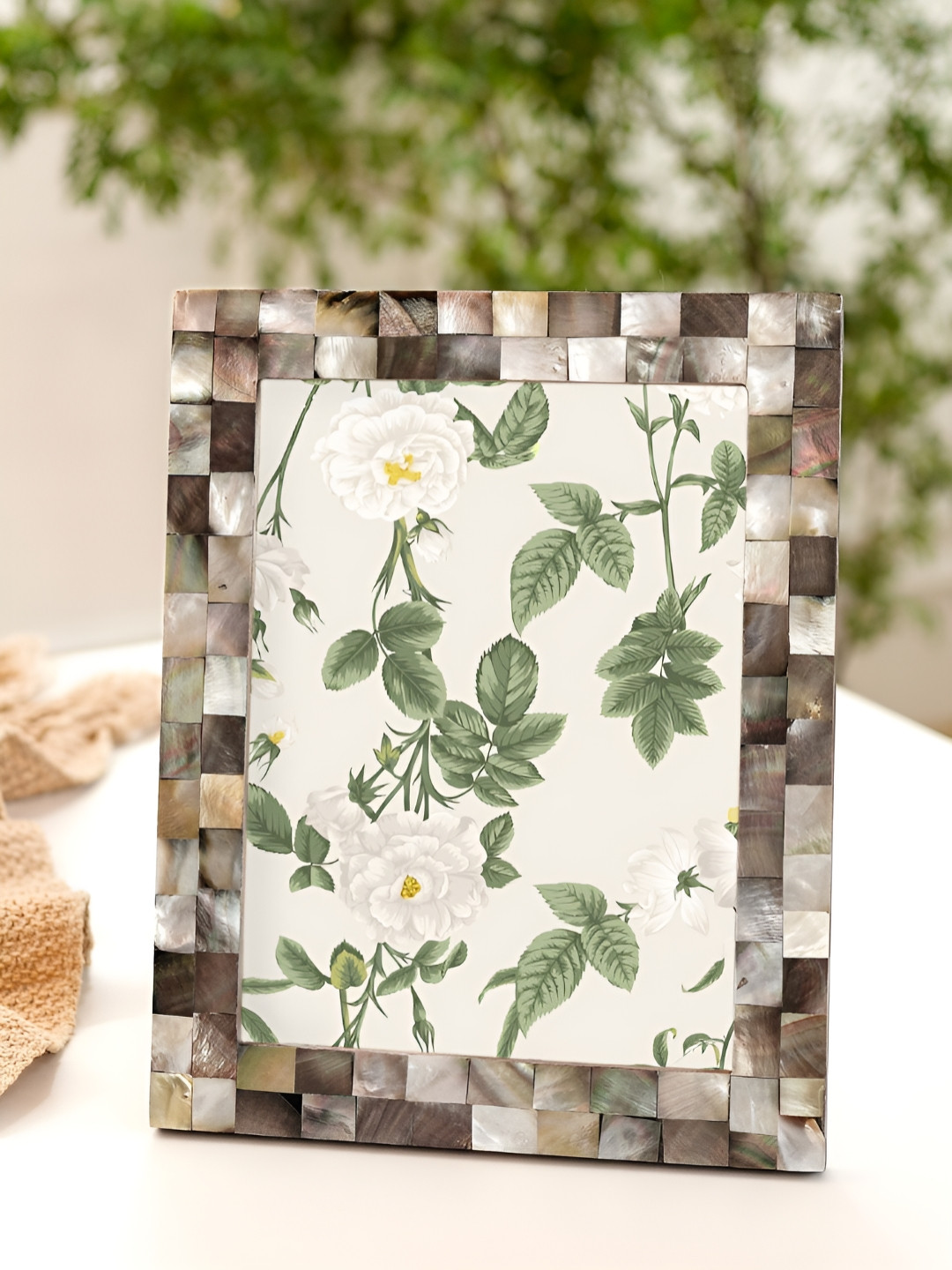 BEHOMA Black & Brown Checked Wooden Table Photo Frames