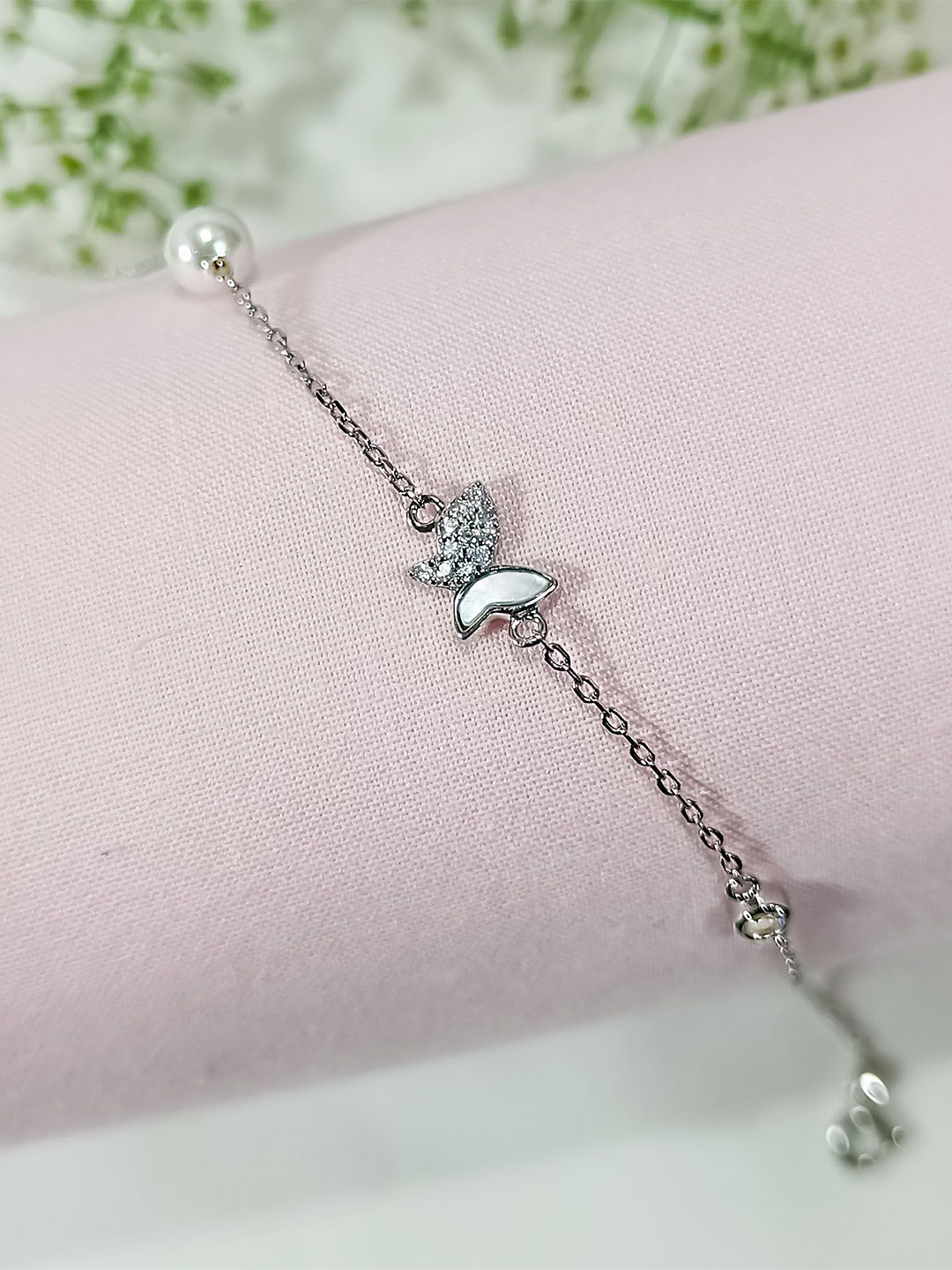 INARI SHINES 925 Silver Rhodium Plated MOP Butterfly Pearl Bracelet