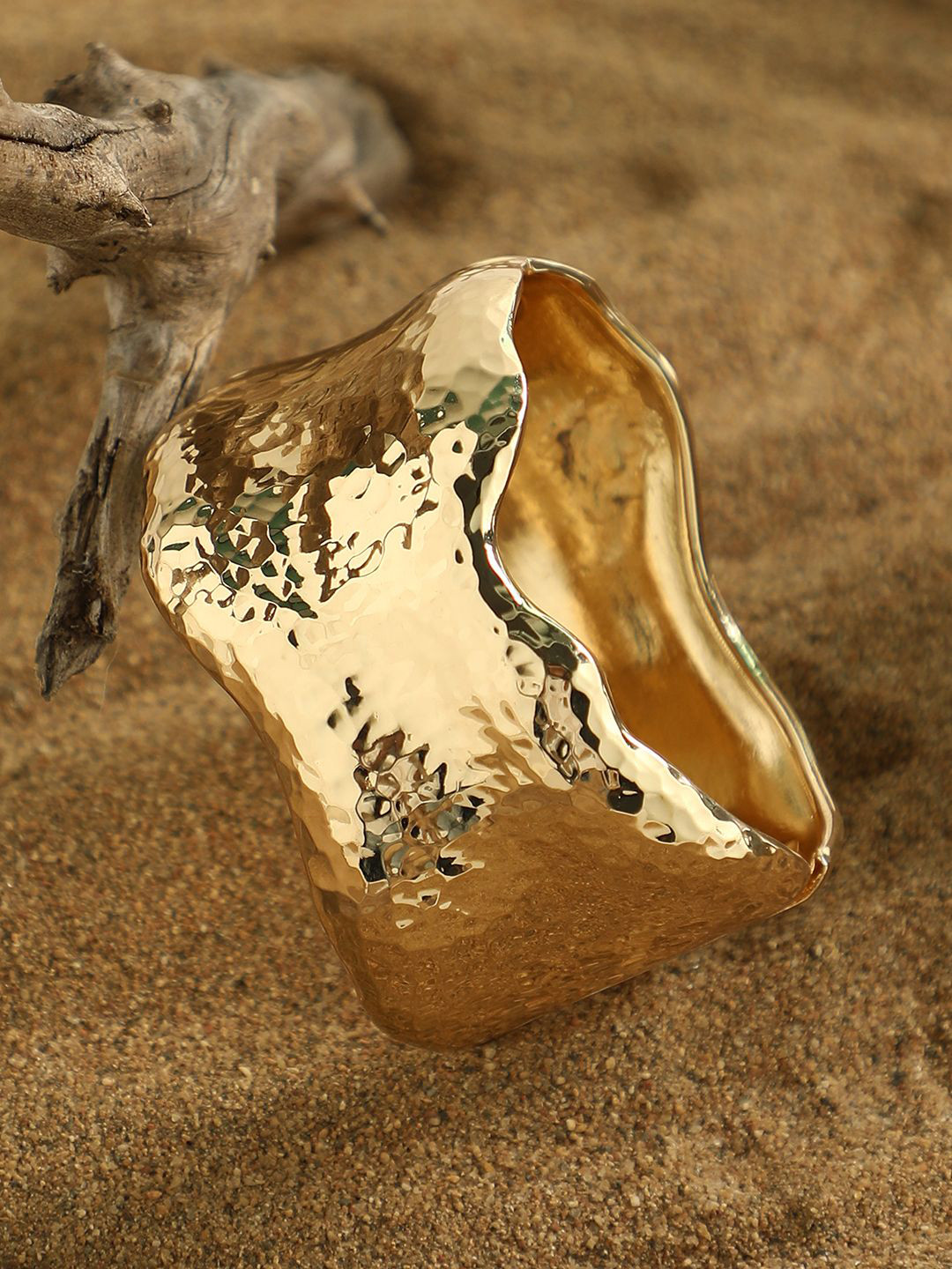 SOHI California Women Gold-Plated The Dented-Lourde Cuff Bracelet