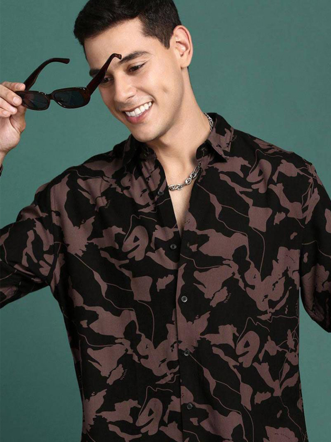 TIGER SNAKE Men Comfort Fit Abstract Printed Spread Collar Cotton Casual Shirt