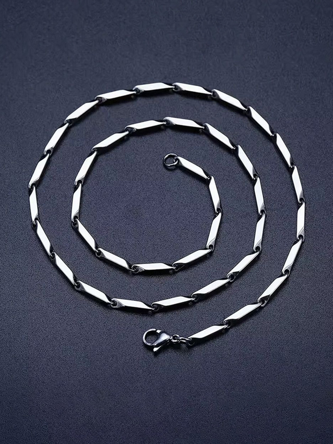 The Roadster Lifestyle Co Men Silver-Plated Fashionable Chain