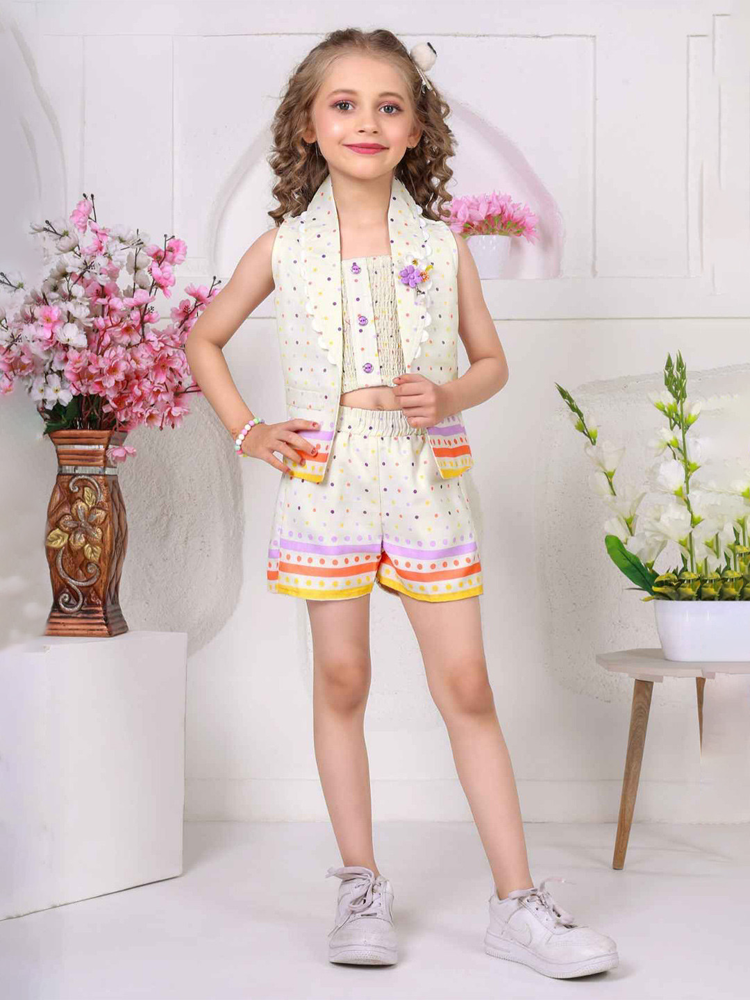 Lagorii Girls Stylish Polka Dot Printed Top And Shorts With Overcoat Set