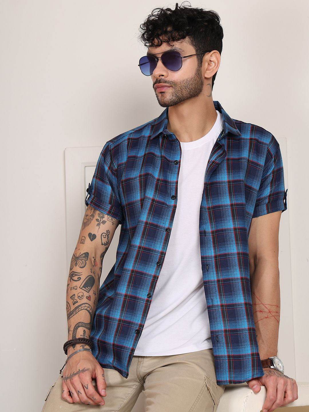 Tanip Checked Spread Collar Short Sleeves Cotton Shirt