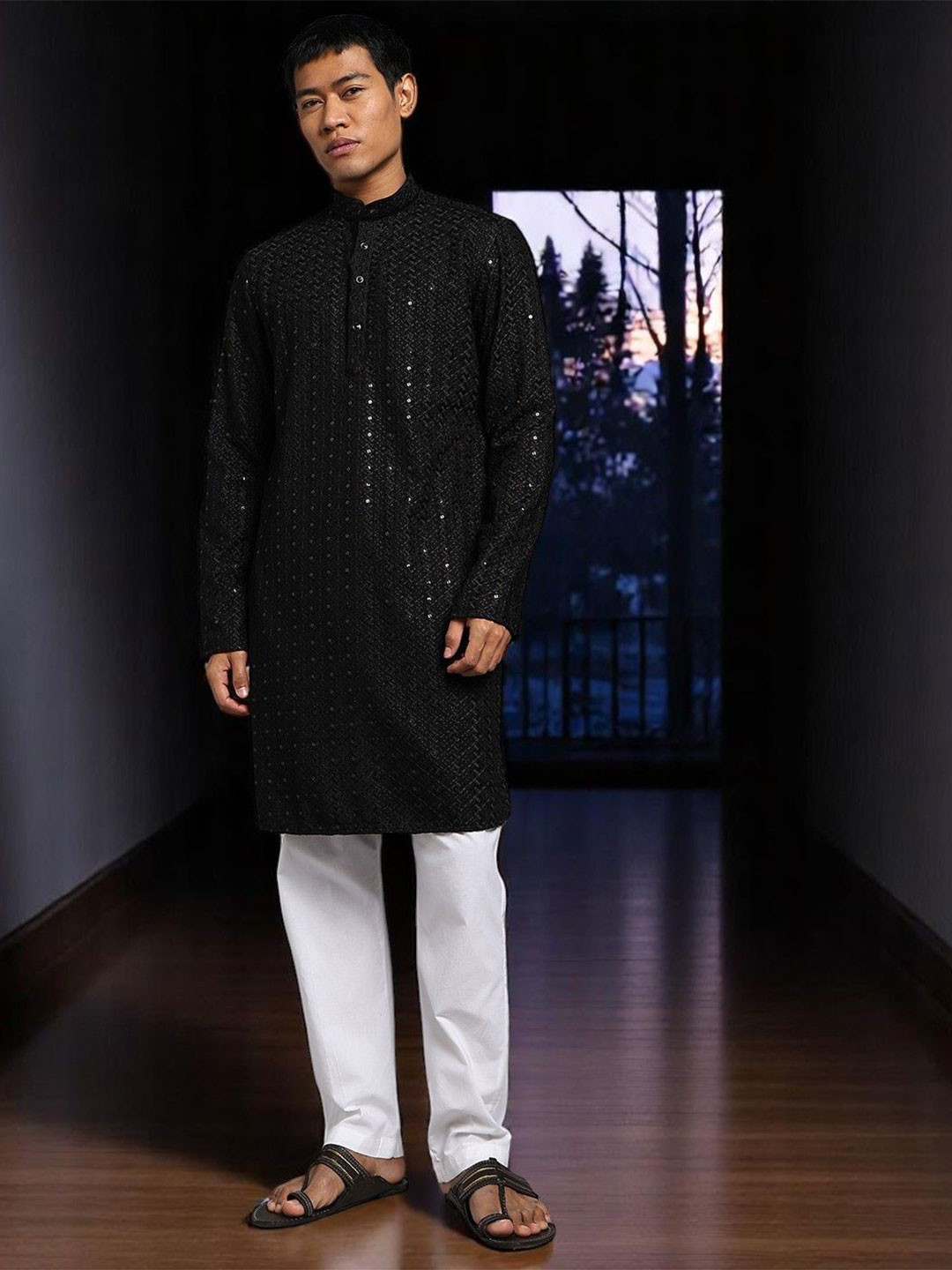 TRYBUY.IN Men Ethnic Motifs Embroidered Sequins Full Sleeves Kurta