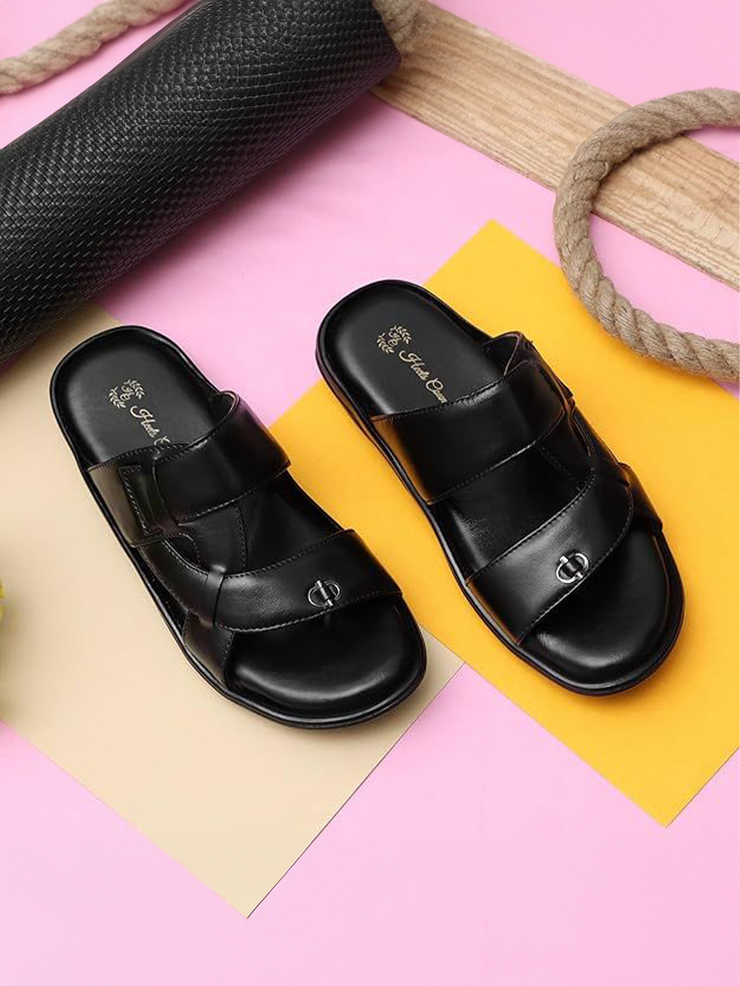 HEELS COUNTY Men Slip On Comfortable Sandals