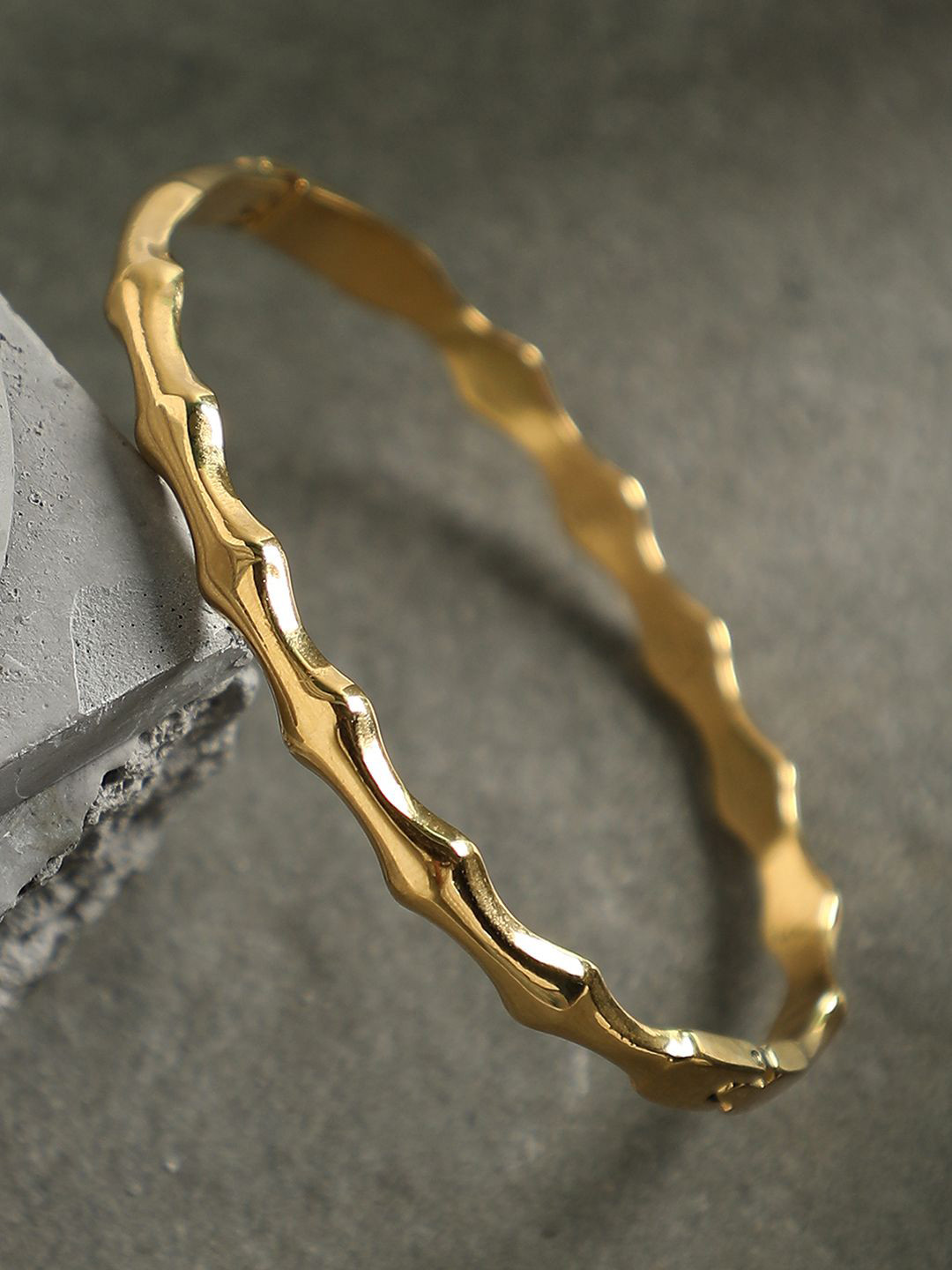SOHI Gold-Plated Artificial Stones Studded The Bijou-Wave Bangle-Style Bracelet