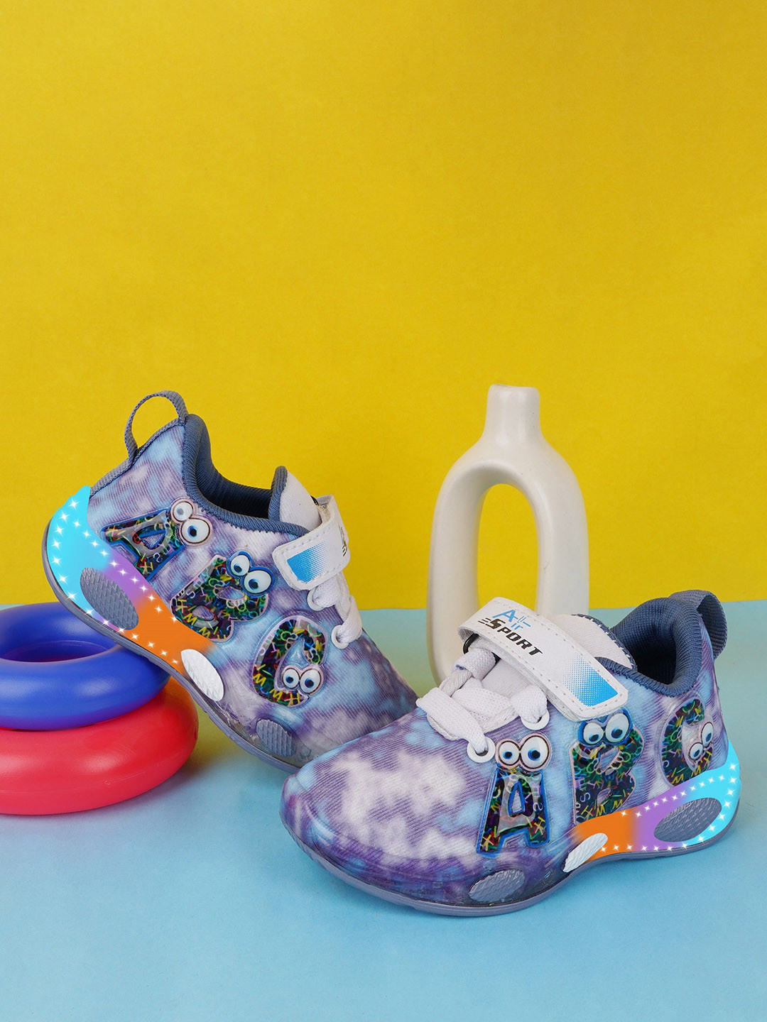BAESD Kids Printed Sneakers With LED