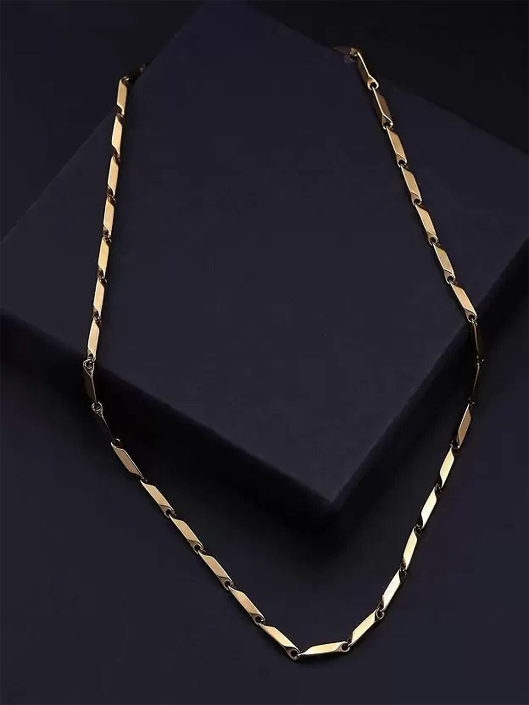 The Roadster Lifestyle Co. Men Gold-Plated Stainless Steel Trendy Rice Design Chain