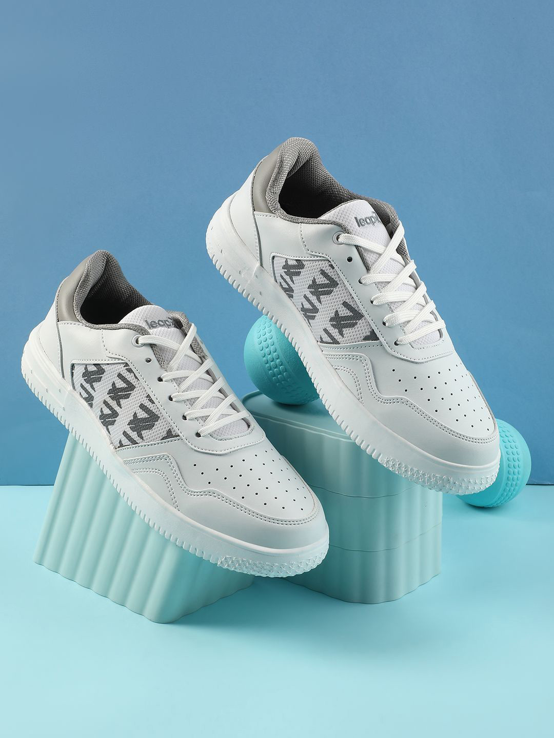 Liberty Men Sneakers