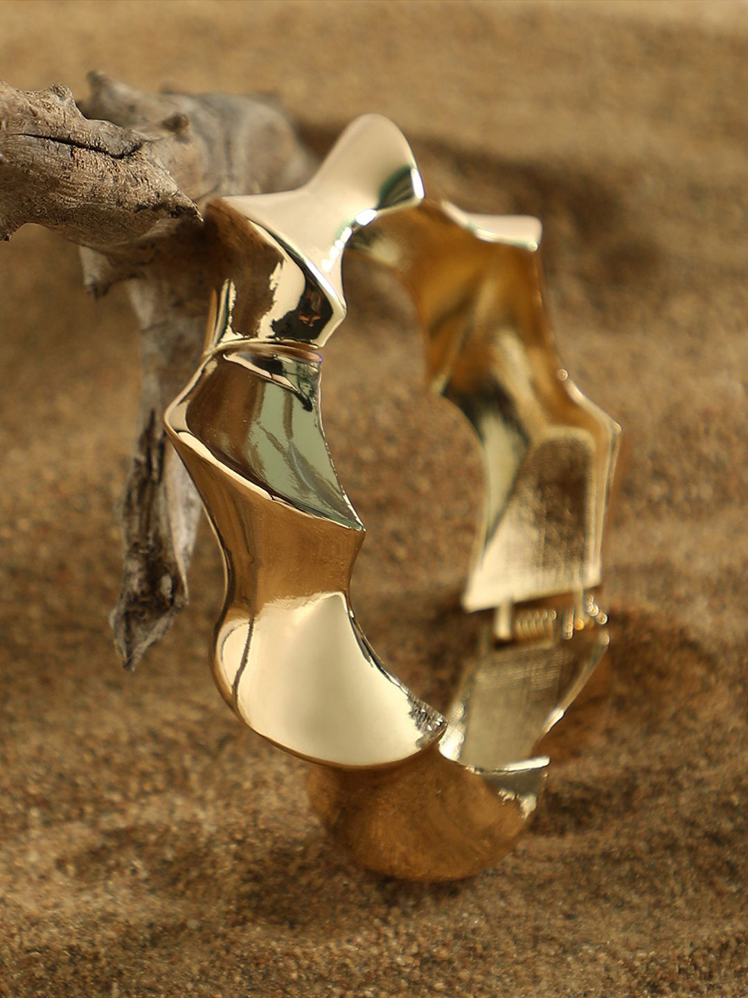 SOHI Gold-Plated Bangle-Style Chunky-Twist Bracelet