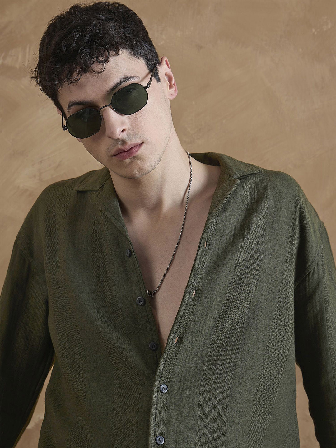 DENNISON Men Olive Double Gauge Self Design Oversized Shirt