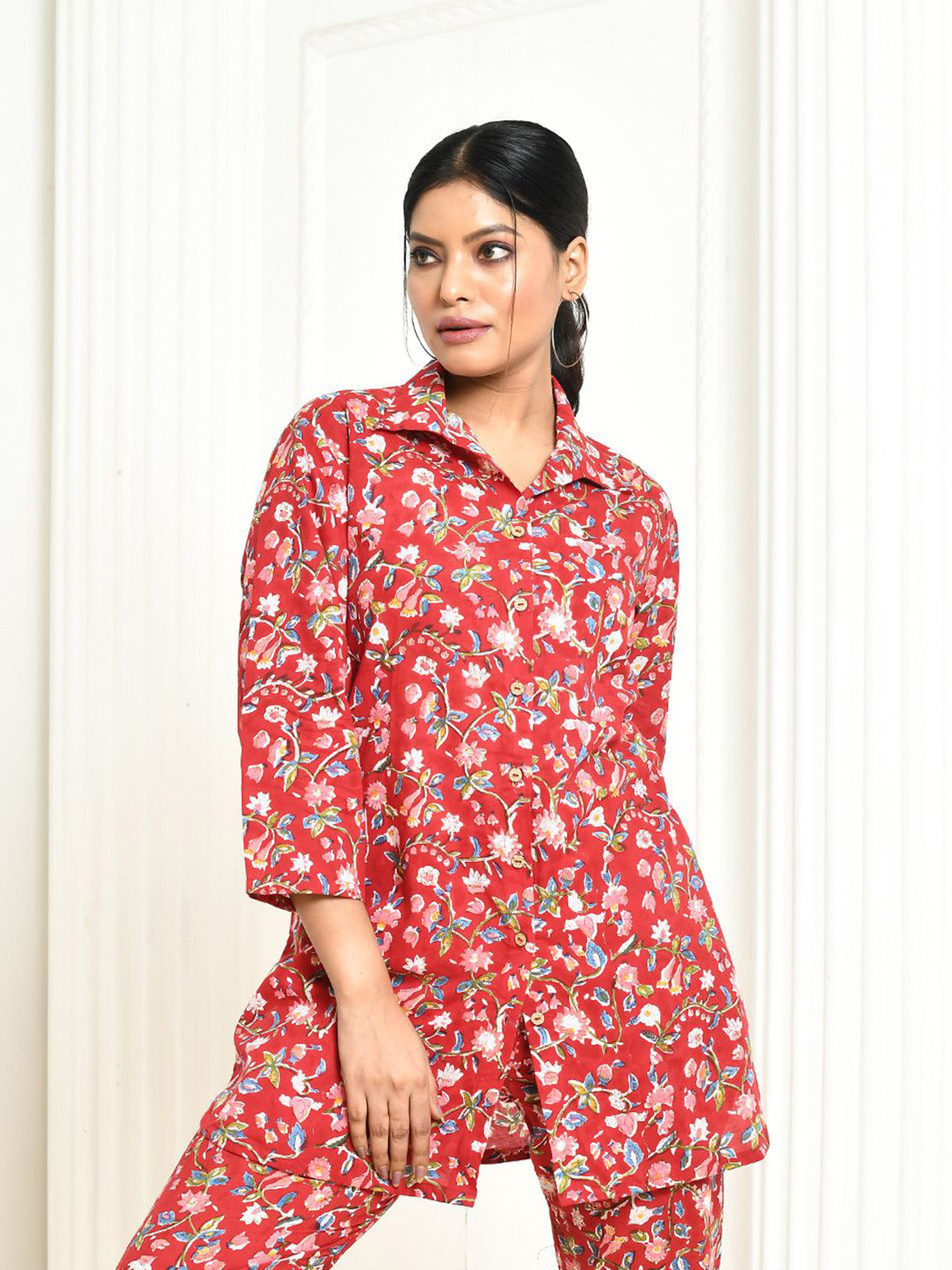 expressions by uv Women Comfort Floral Opaque Printed Casual Shirt