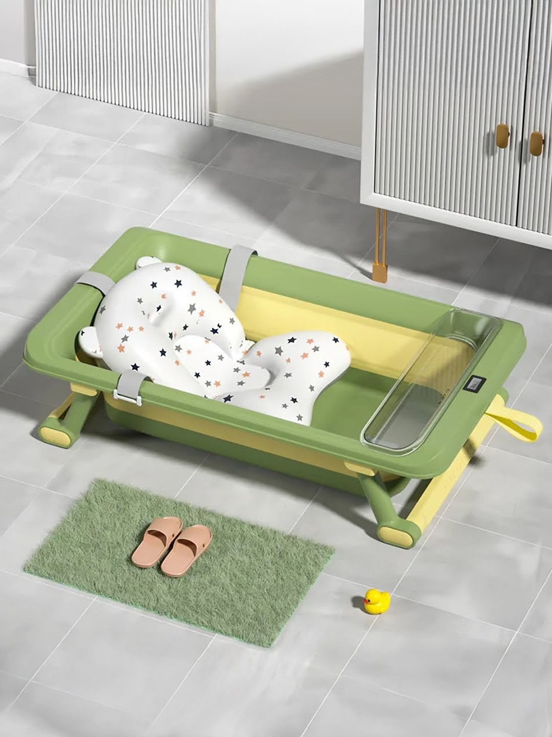 StarAndDaisy Green & Yellow Anti Slip FoldableBathTub