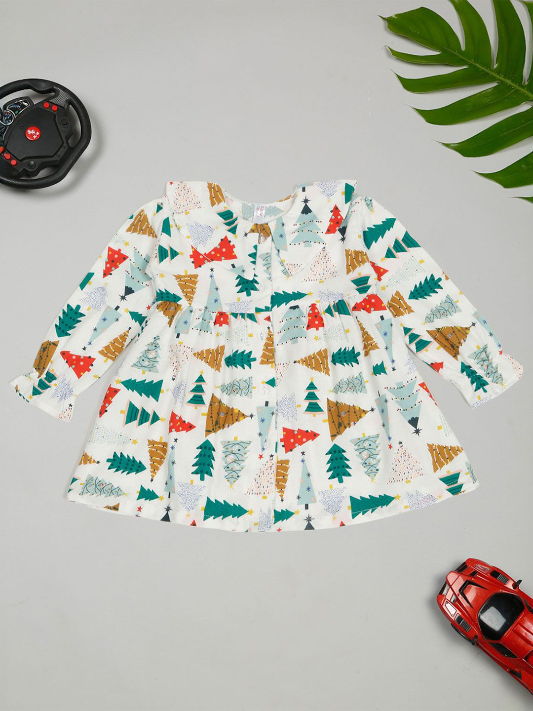 LITTLE GINNIE Kids-Girls Peter Pan collar Conversational Printed Fit & Flare Dress