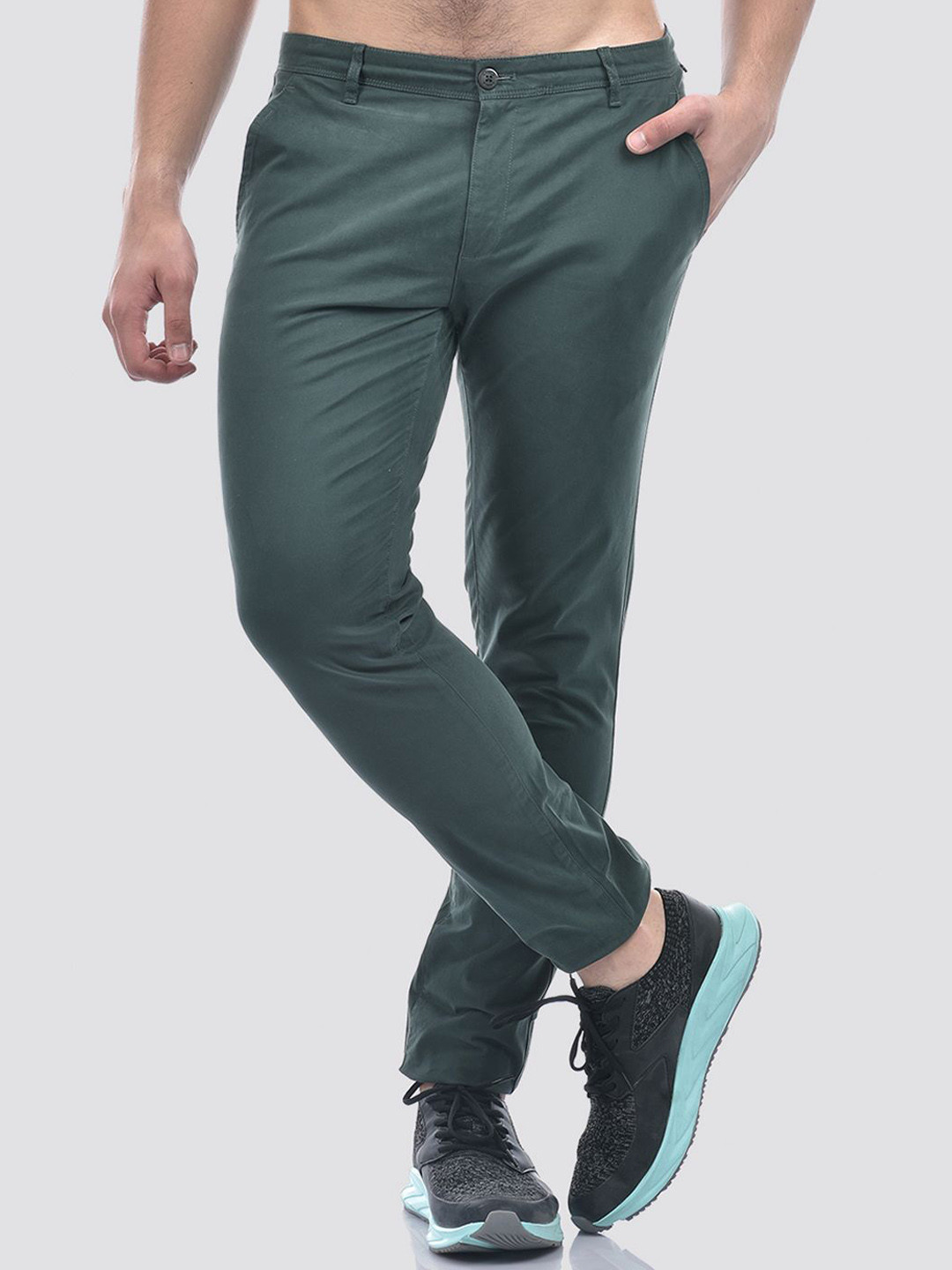 CAMLA Men Men Tapered Fit Mid Rise Regular Trousers