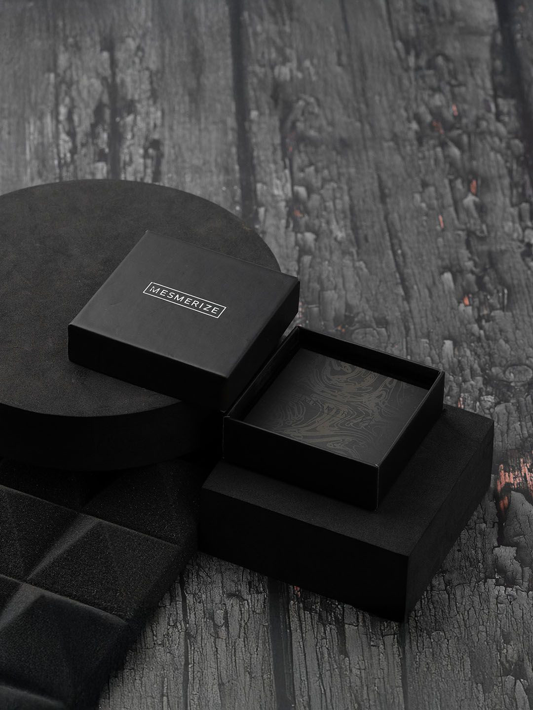 Mesmerize Men Quad Prism Mini Tag Pendant With Chain