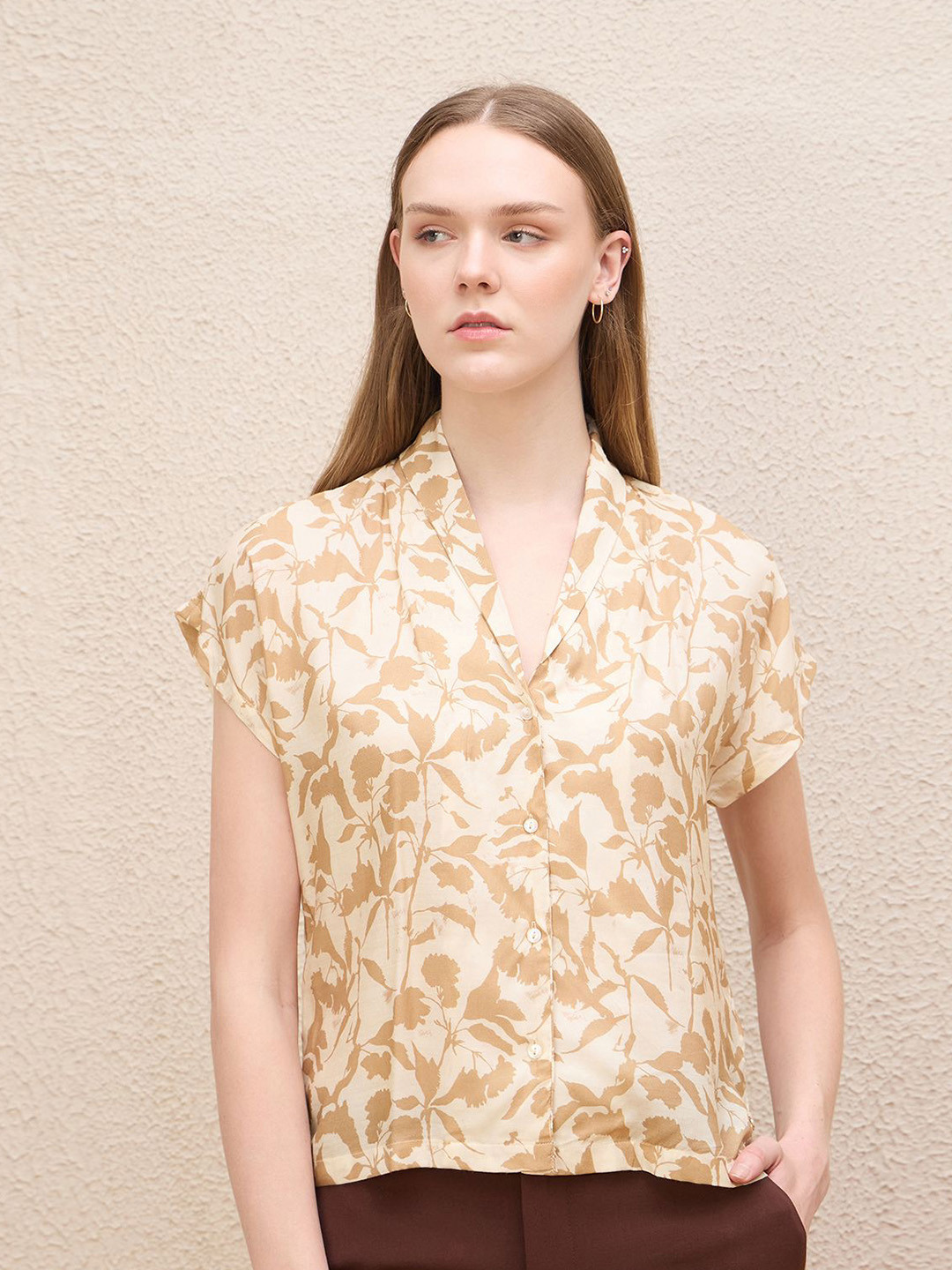 Iconic Floral Print Shawl Collar Kimono Sleeve Cotton Top