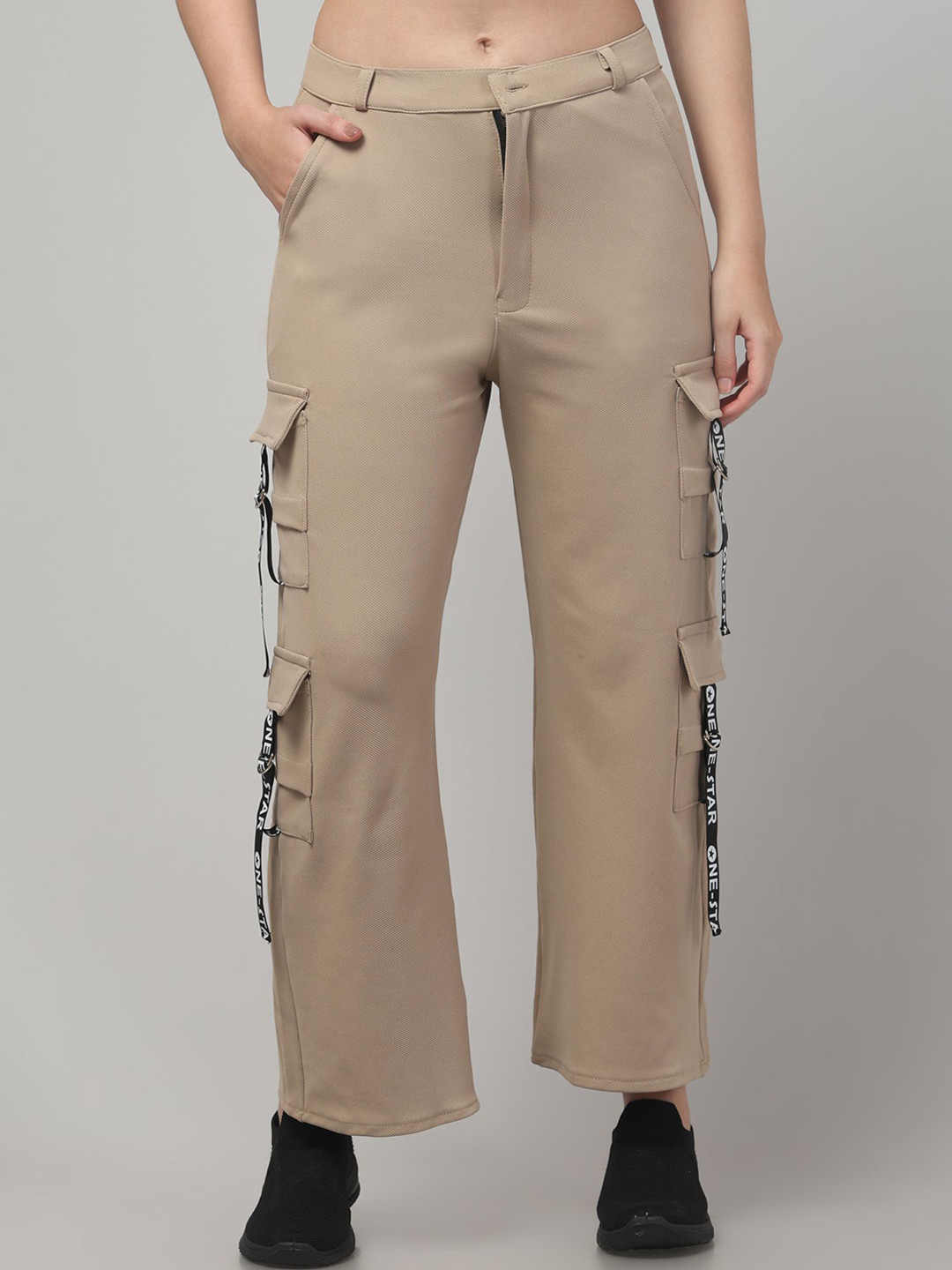 Nomi Indy Made Women Relaxed Fit Mid-Rise Cargos