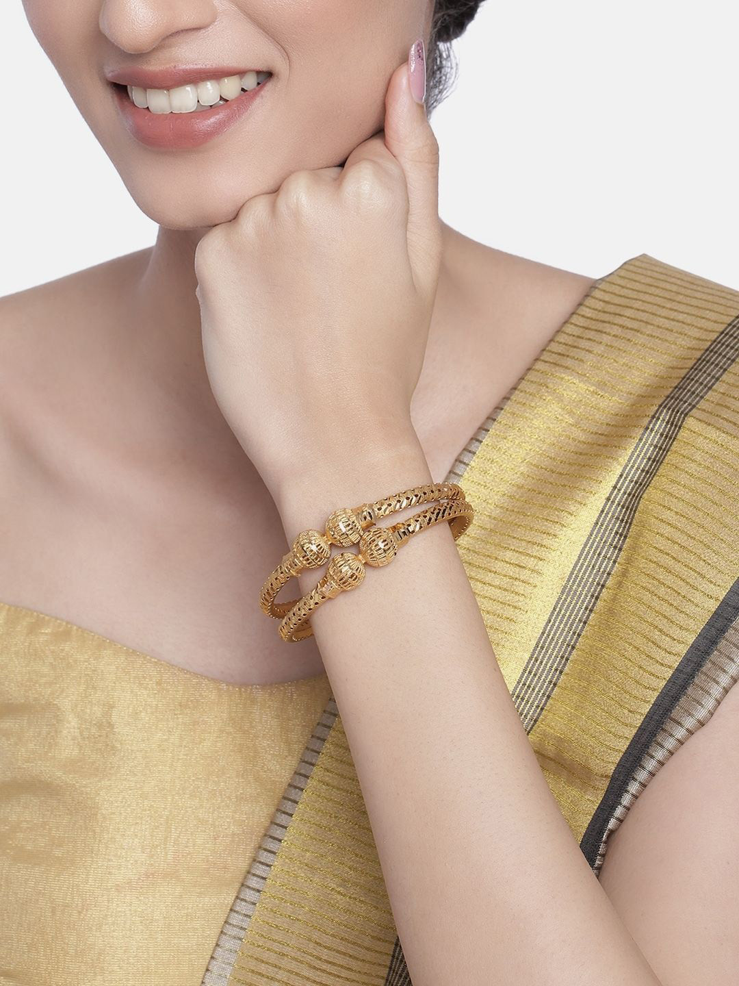 Anouk Set Of 2 Gold-Plated Antique Design Kada Bangles