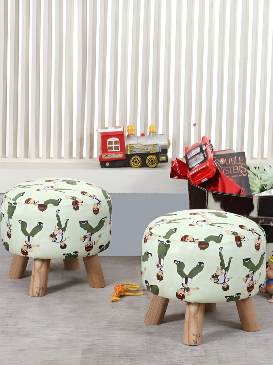 Shadowkart Set Of 2 Green Pouffe Ottomans