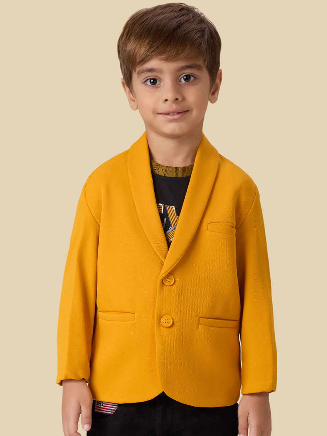 YK Boys Single-Breasted Full Sleeves Blazer With Graphic Printed T-Shirt