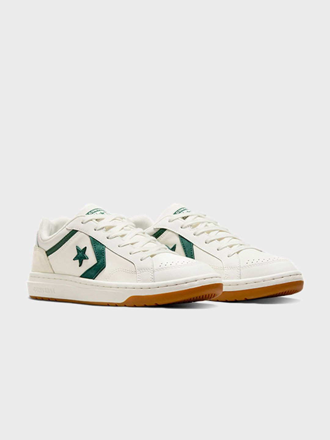 Converse Unisex Pro Blaze Classic Luxe Sport Leather Low Top Sneakers