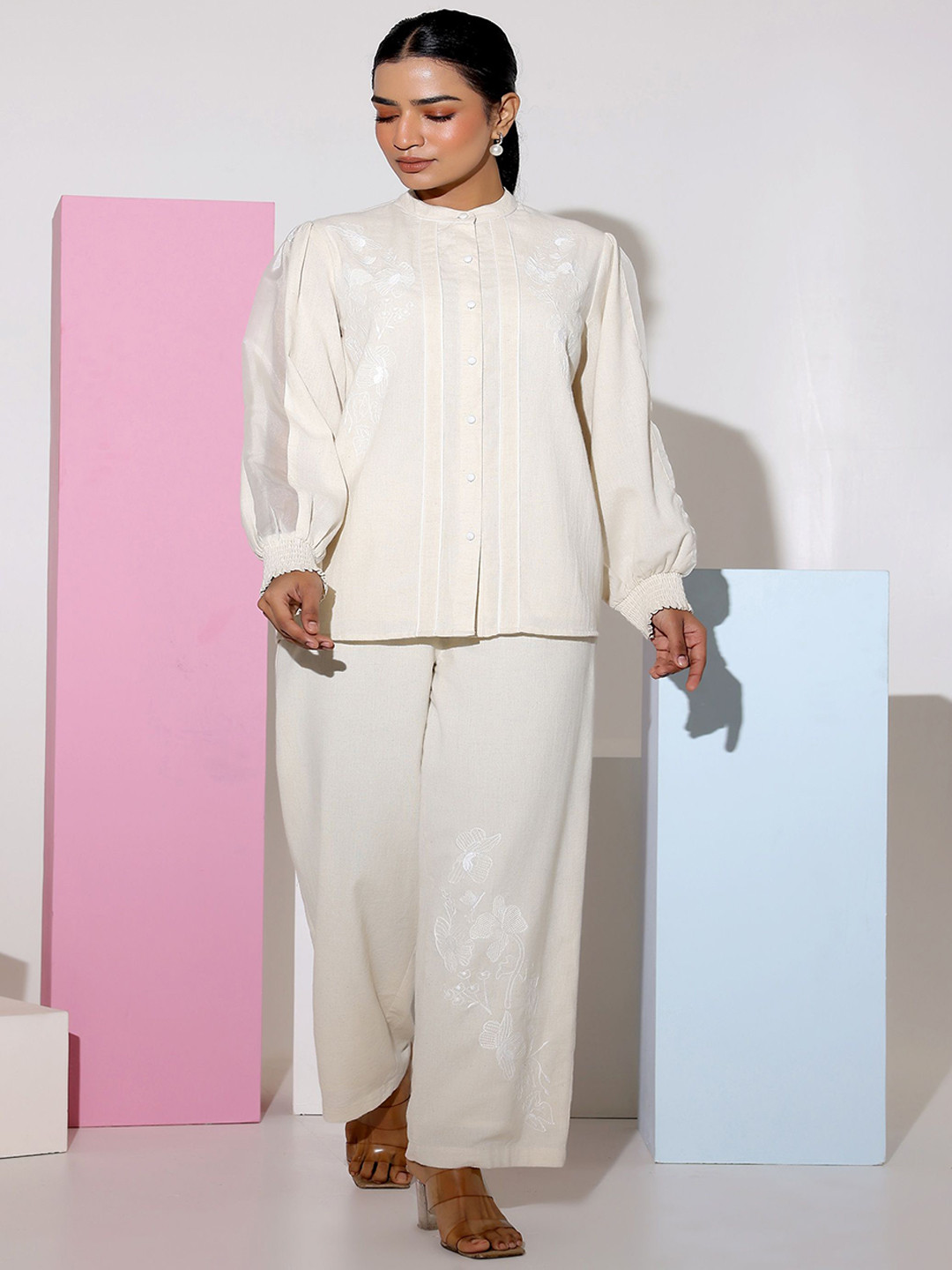 STIL O STITCH Floral Embroidered Band Collar Shirt With Trousers