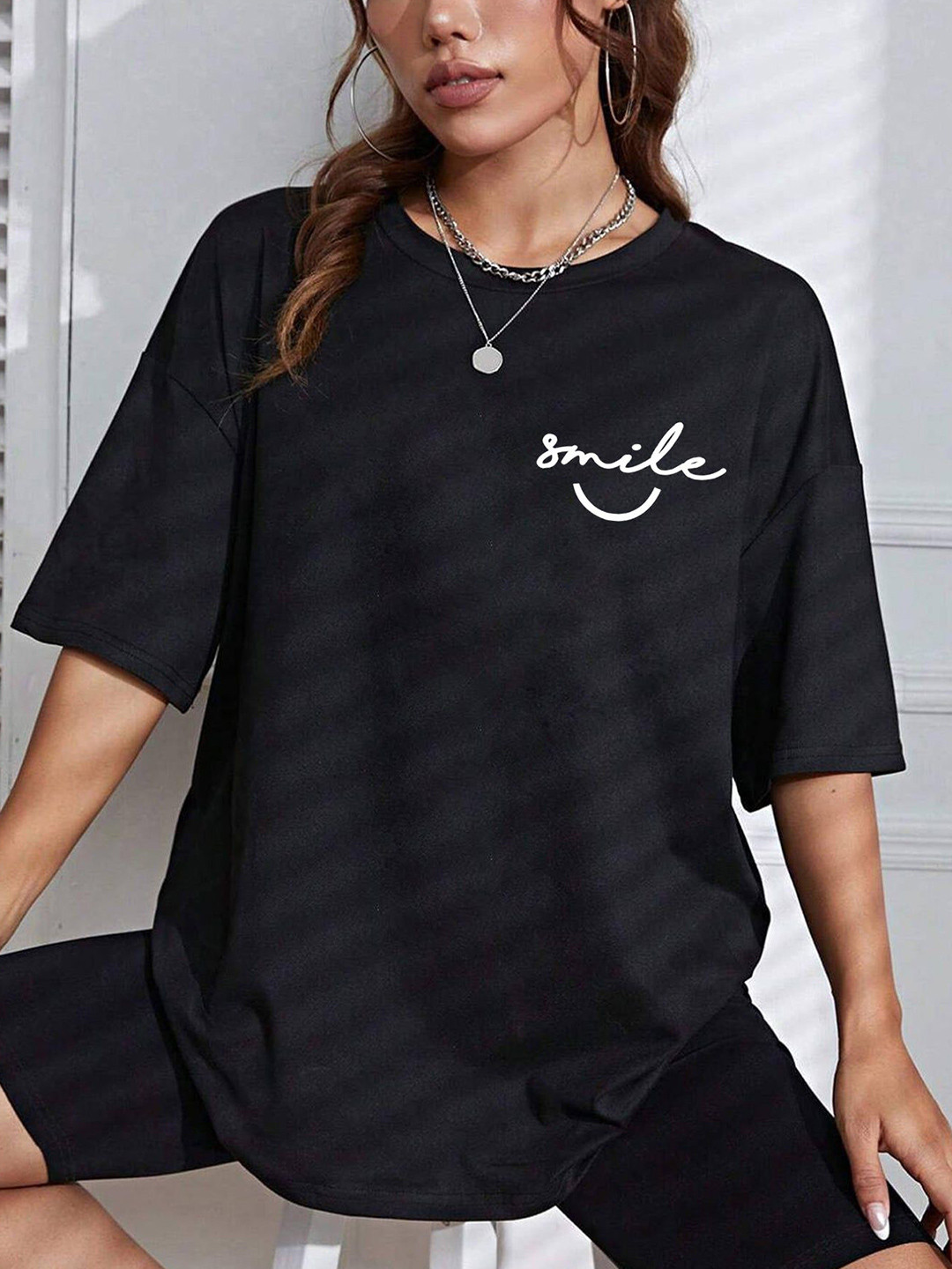 Outzidr Black Graphic Print Tshirt