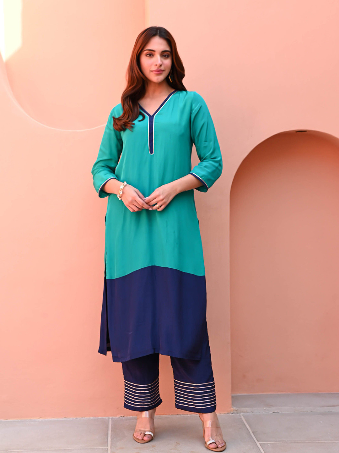 Bunaai Sky Bright Silk Kurta Set