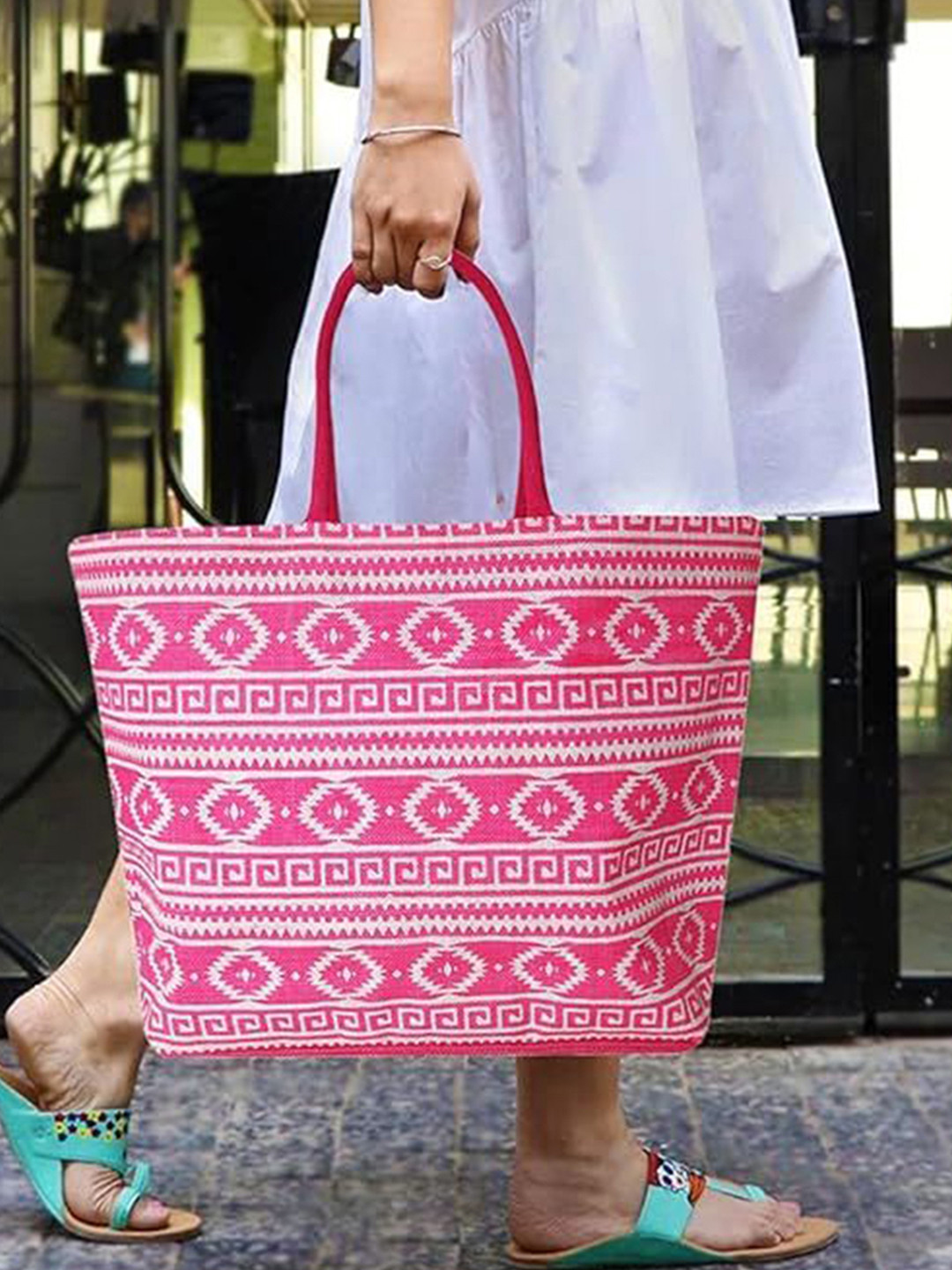 earthbags Geometric Printed Structured Tote Bag