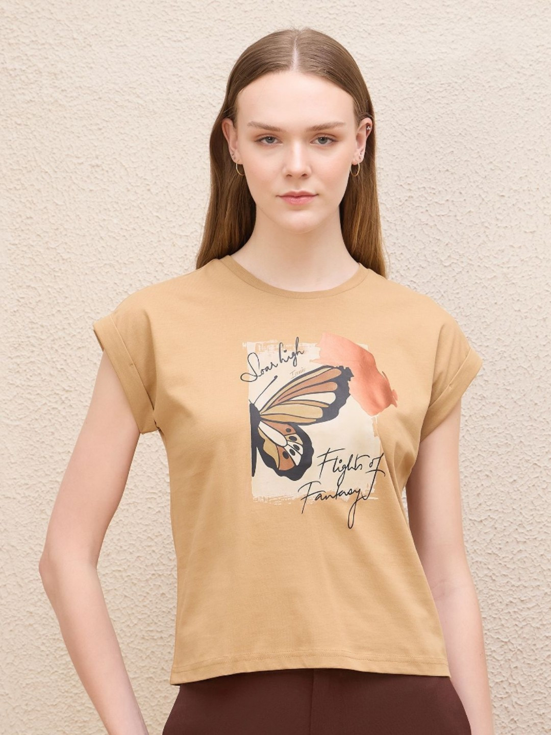 Iconic Graphic printed Crew Neck Extended Sleeves Pure Cotton T-shirt