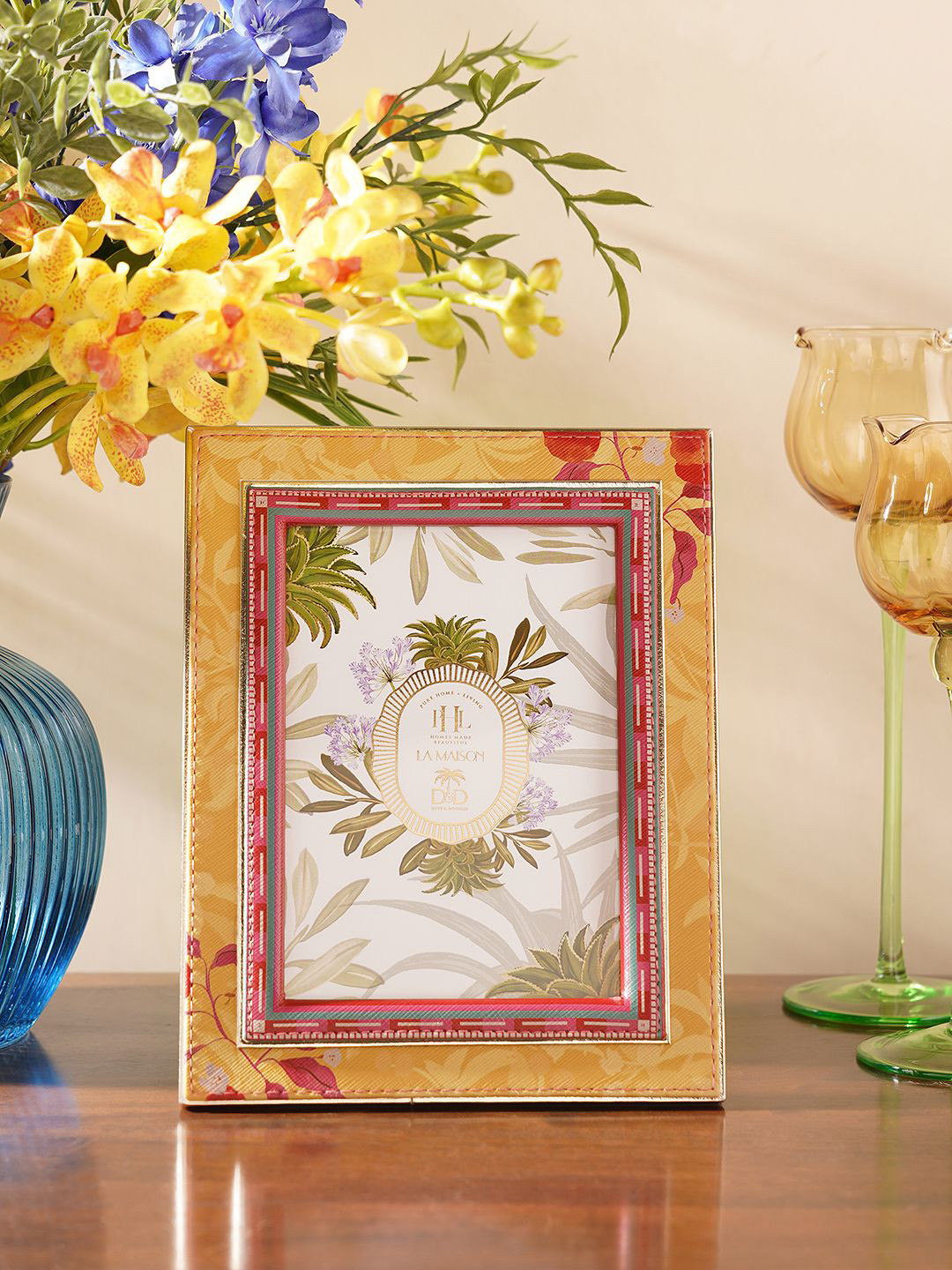 Pure Home and Living Yellow & White Floral Printed Faux Leather Table Photo Frame