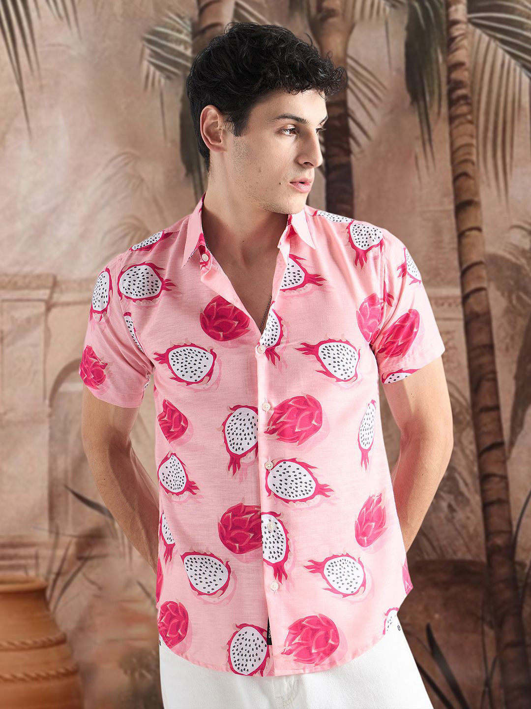 Sangria Printed Relaxed Fit Holiday Shirt