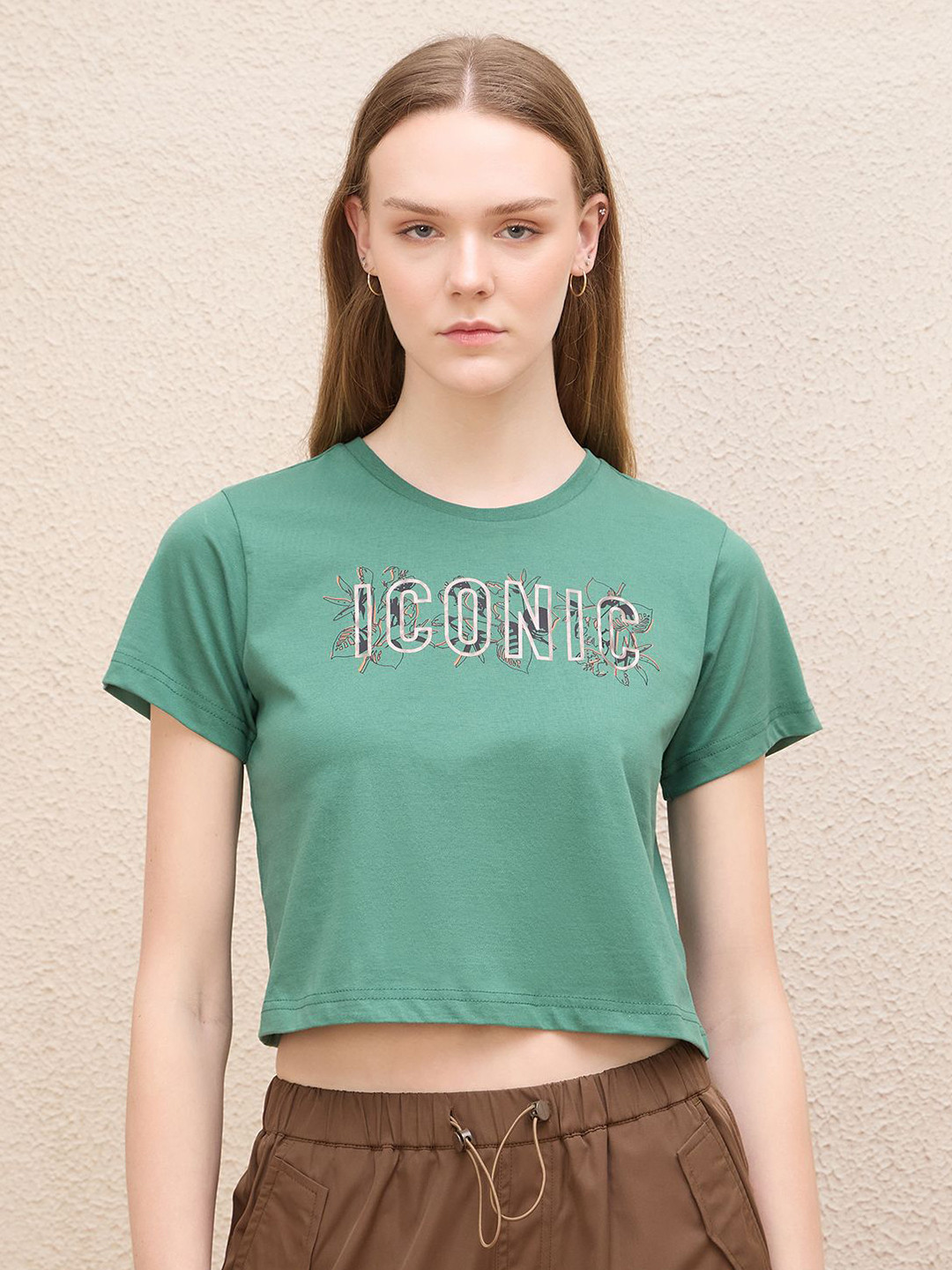 Iconic Women Floral Printed Crew Neck Pure Cotton T-shirt