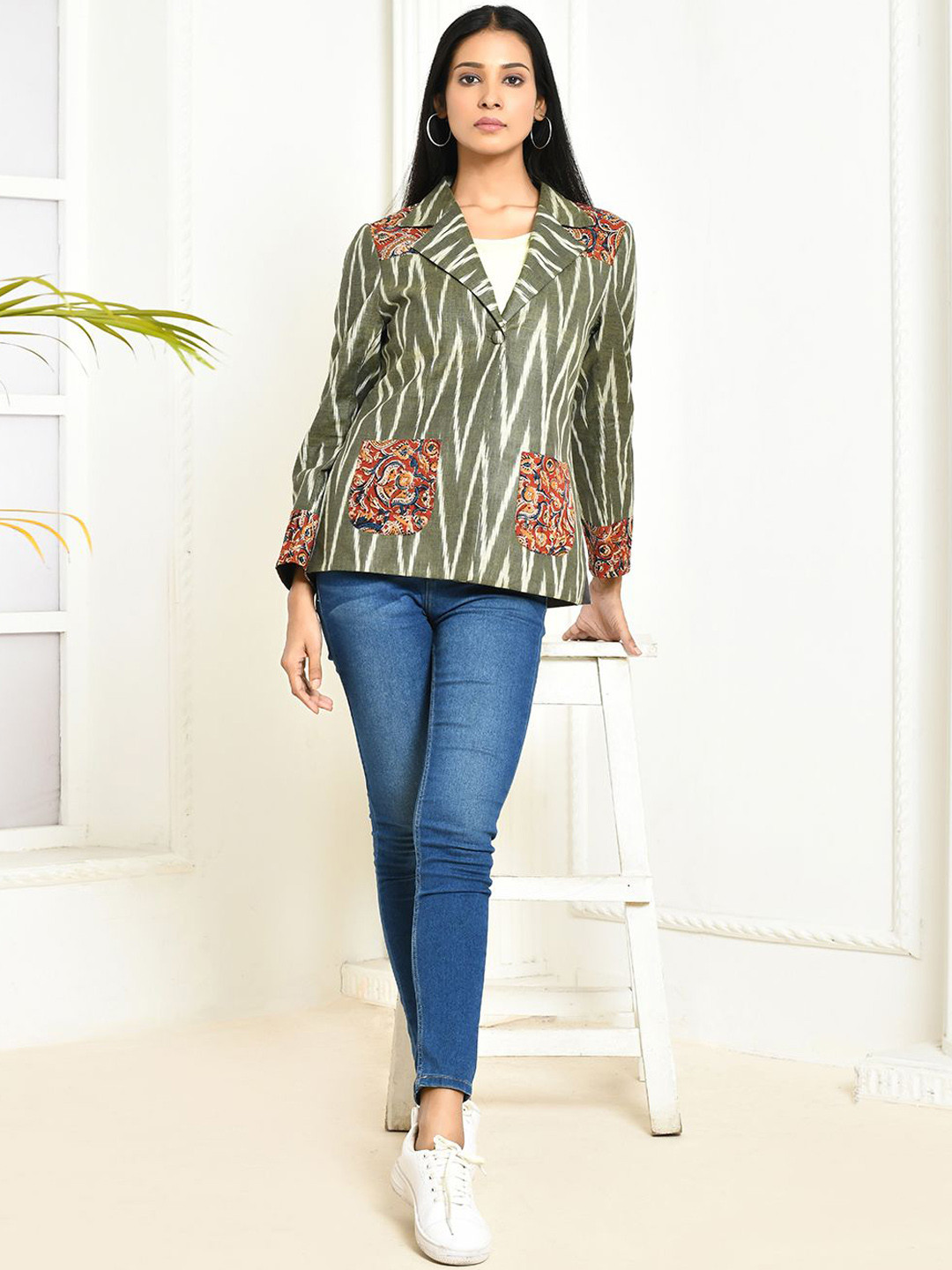 expressions by uv Women Tailored Jacket