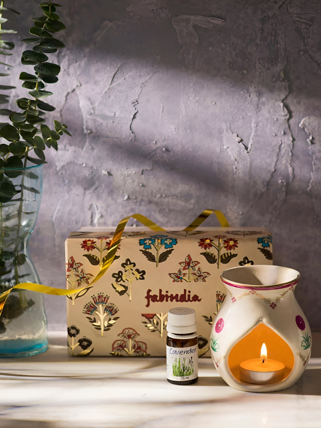 Fabindia White & Yellow Printed Lavender Ceramic Decaled Adwaya Diffuser Set