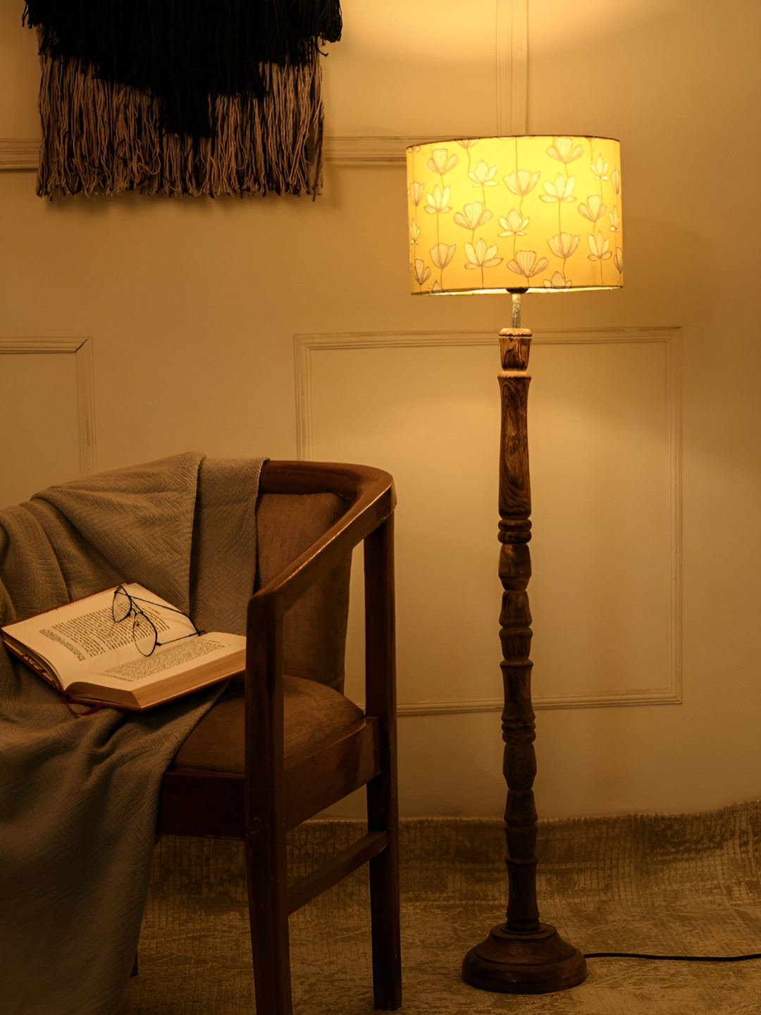 green girgit Yellow & Brown Printed Wooded Floor Lamps