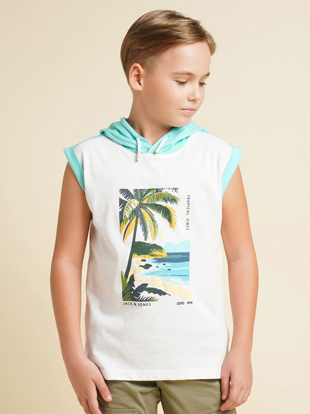 Jack & Jones Junior Boy Tropical Printed Hooded Slim Fit T-shirt