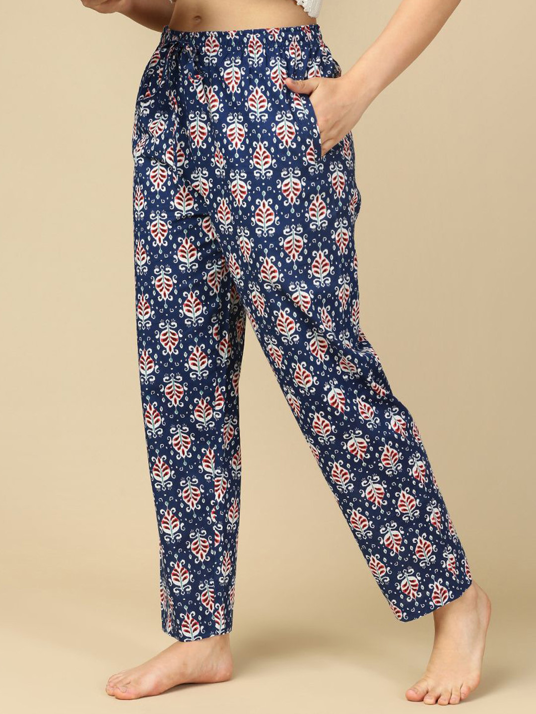 PYNK Women Printed Cotton Lounge Pants