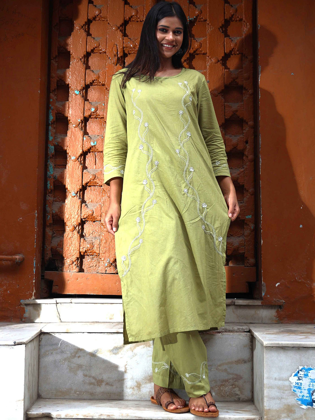 GHARANA INDIA Mul Cotton Chikankari Kurta Set with Trouser