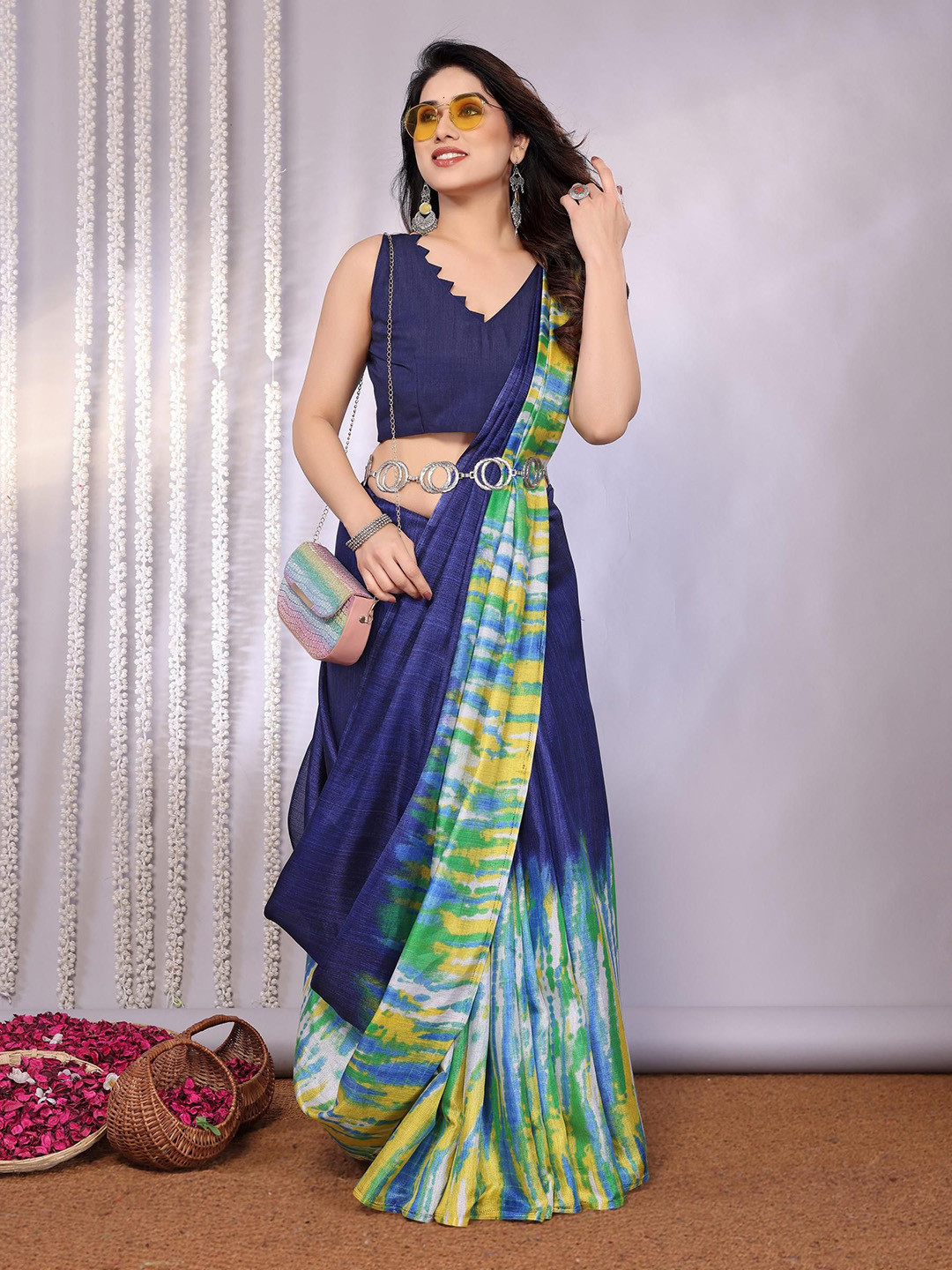 Styleveda  Women Tie and Dye Khadi Saree