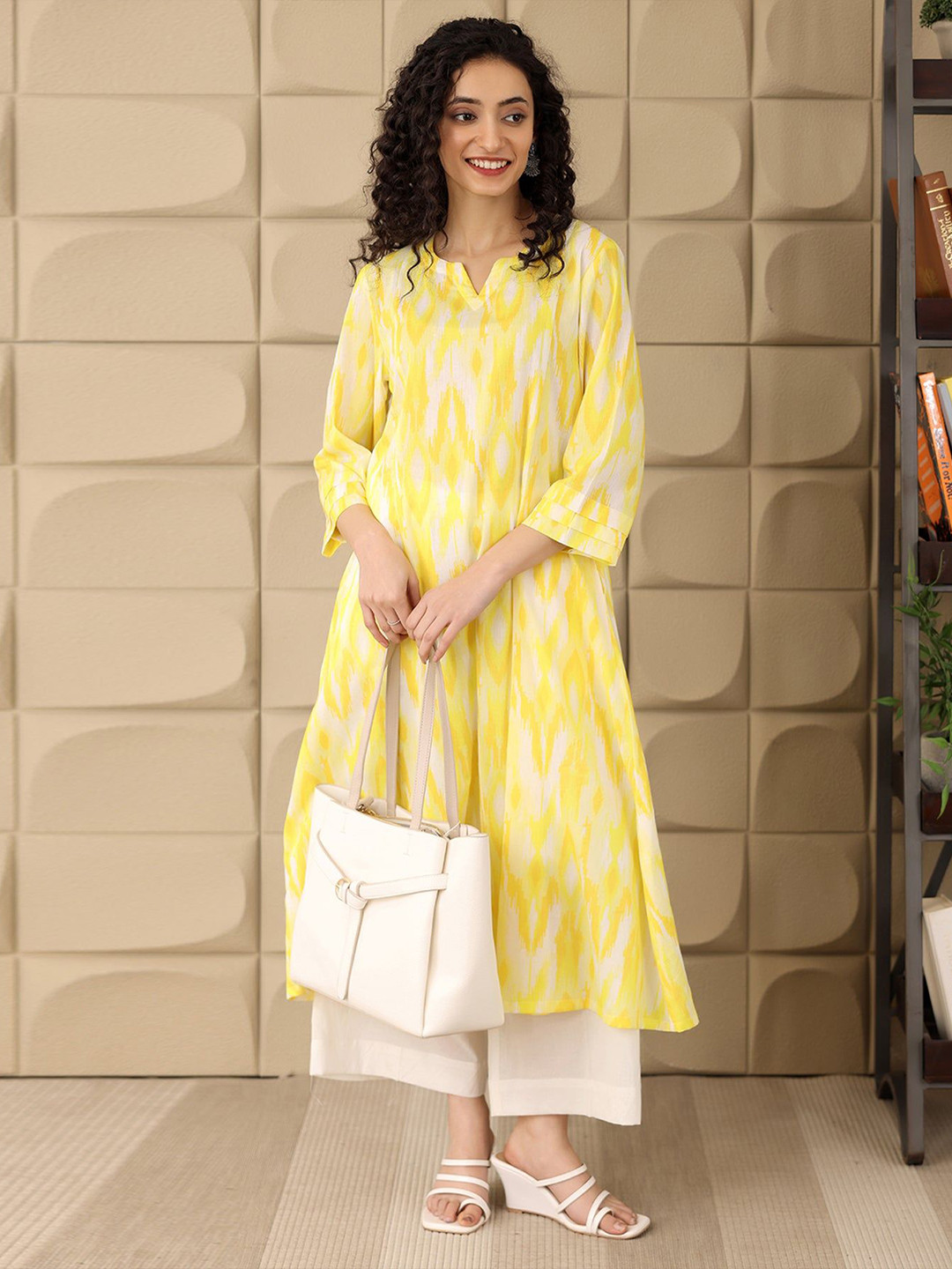 Ambraee Printed Kurta Trouser Set