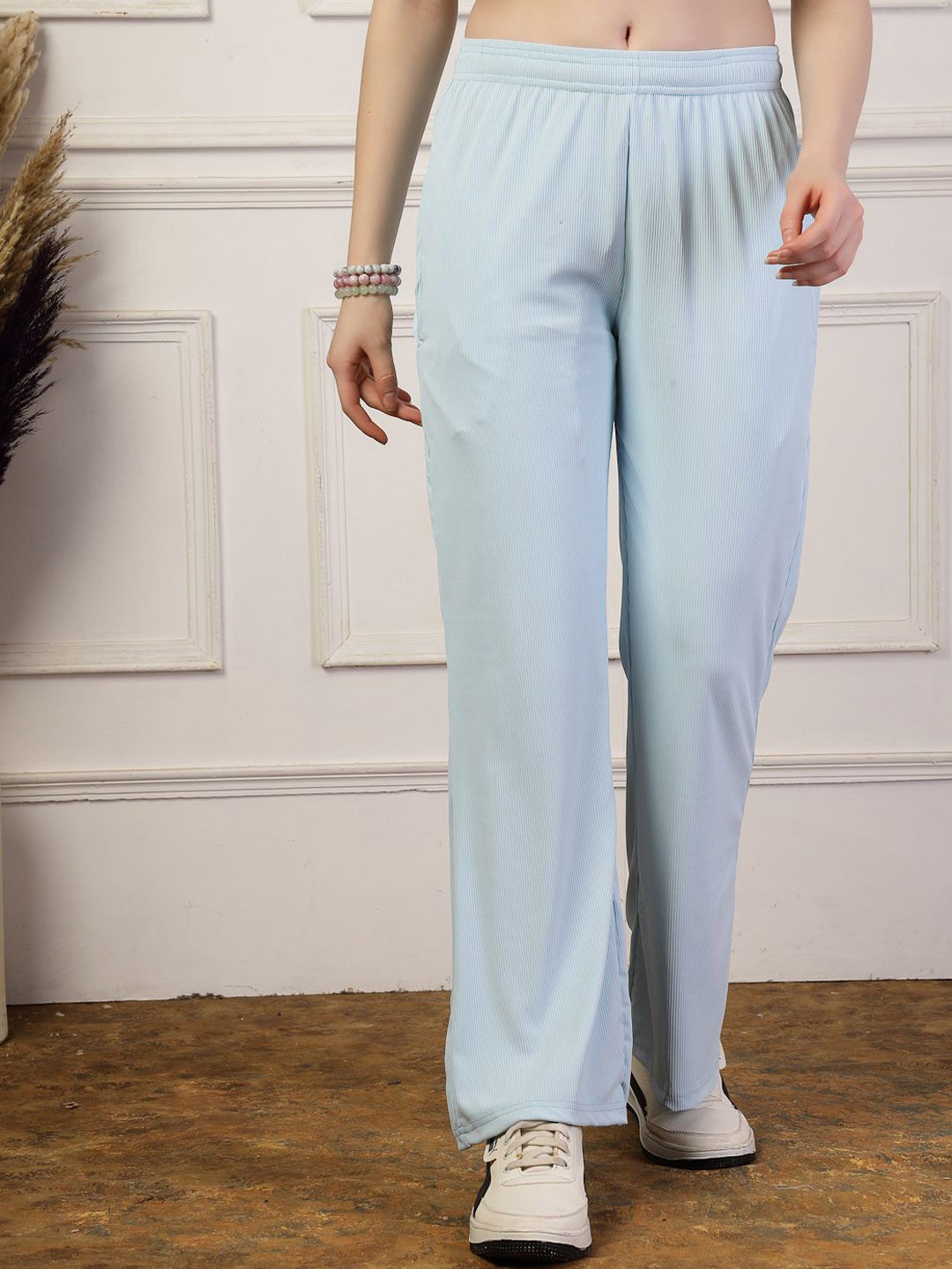 UZARUS Ribbed Stretchable Mid-Rise Bell Trousers
